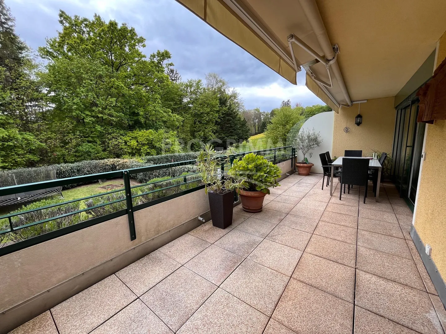 Appartamento ristrutturato con terrazza - Foto 2 di 6