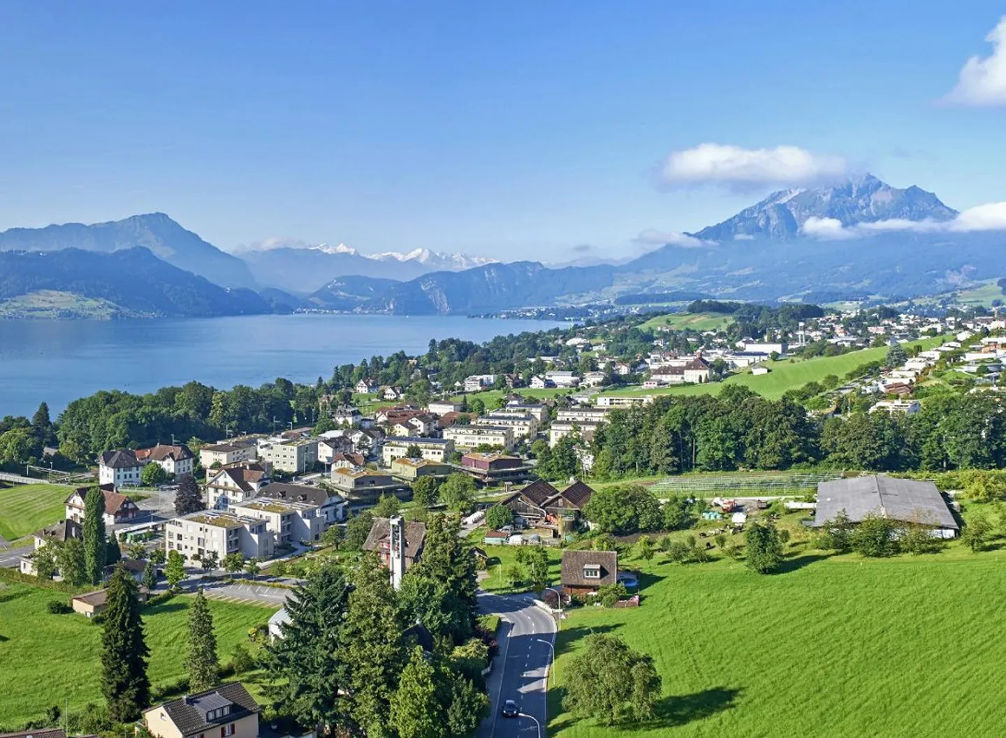 Potenziale di sviluppo a Meggen - Foto 1 di 3