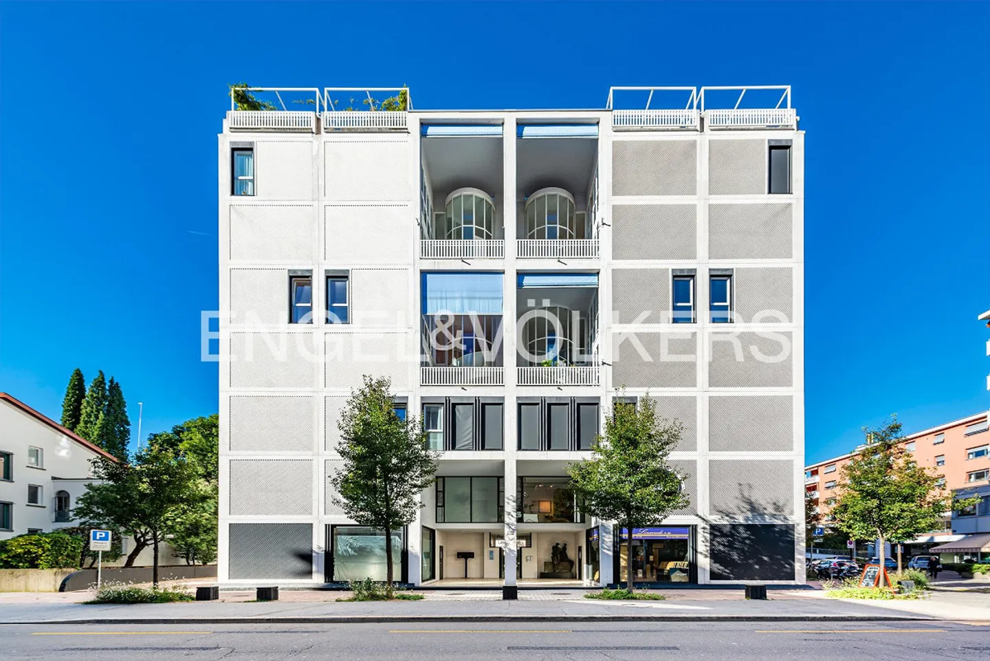 Duplex ristrutturato nel centro di Lugano - Foto 13 di 13