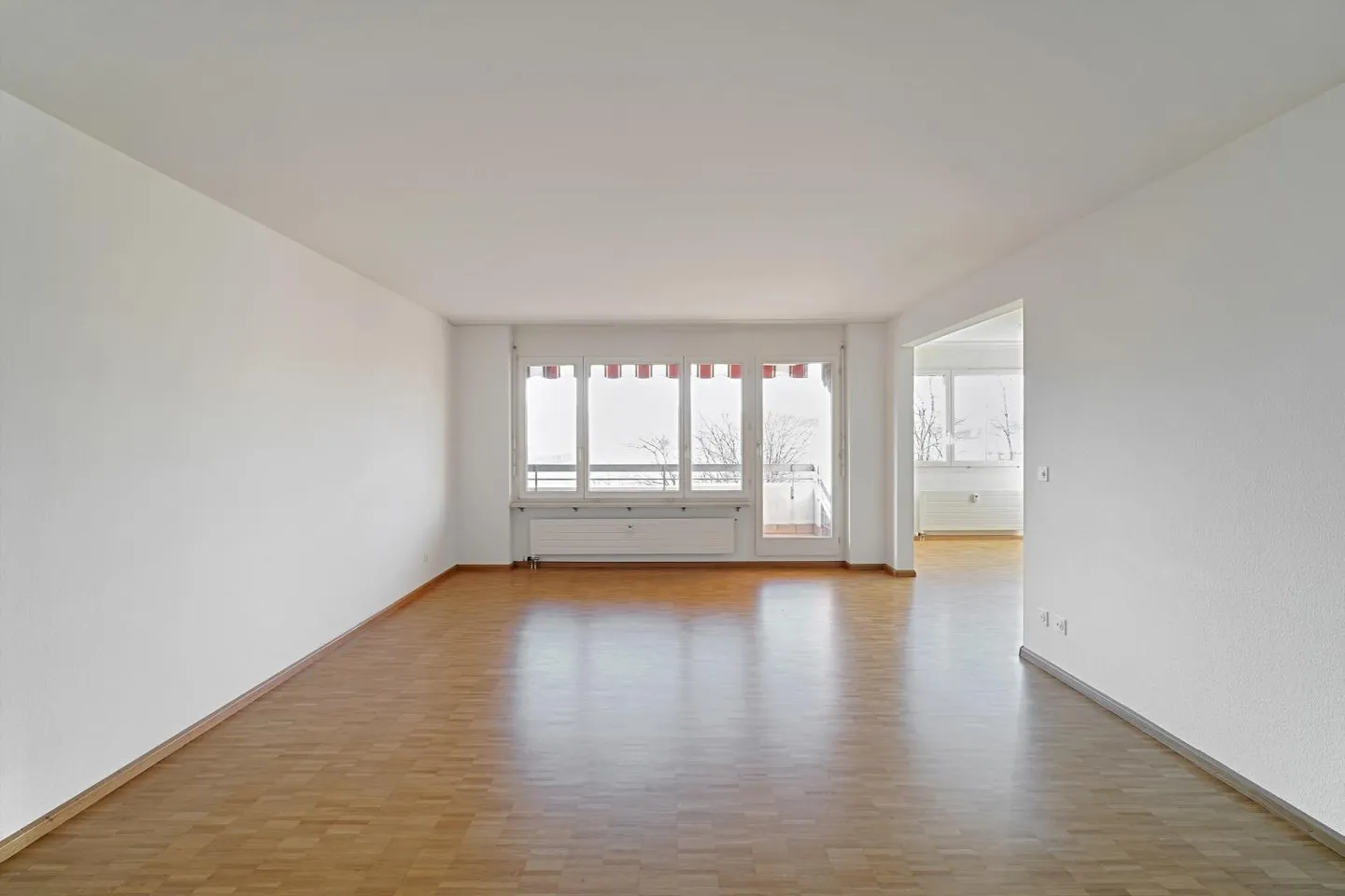 Helle 4.5-Zimmer Wohnung - Foto 4 von 12