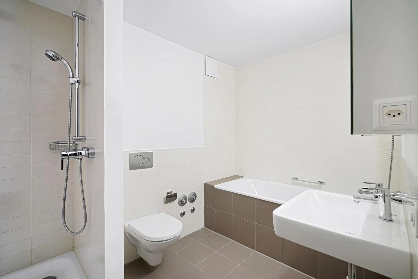 Helle 4.5-Zimmer Wohnung - Foto 6 von 12