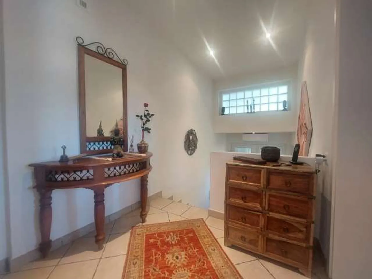 Villa panoramica con piscina e giardino - Foto 4 di 12