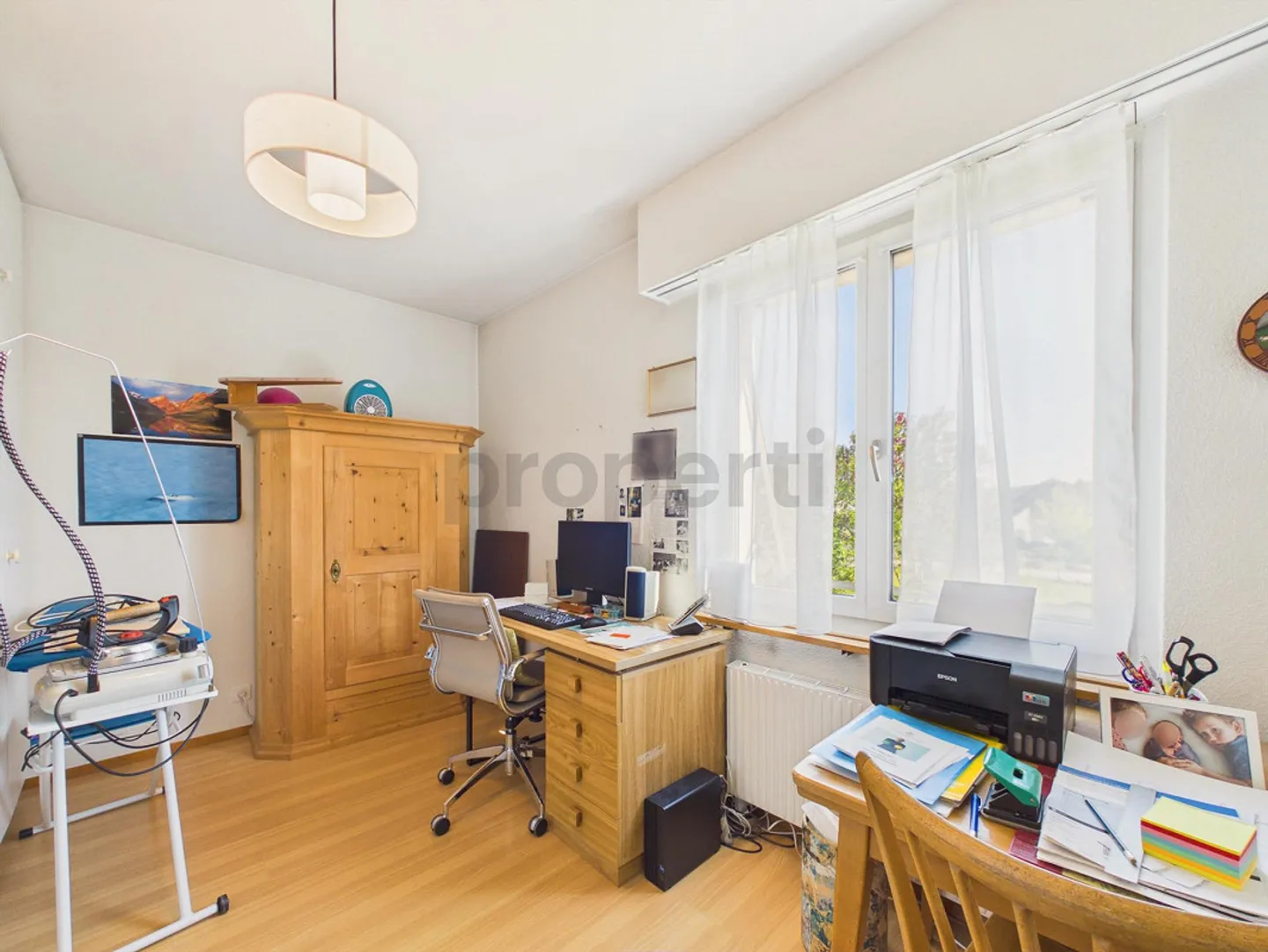 Spacious 7.5-Room Single-Family House with Balcony, Nürensdorf - Photo 9 of 14