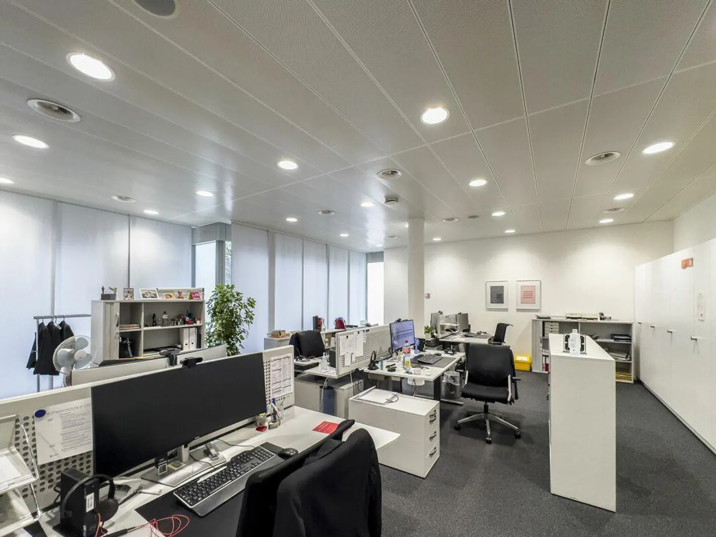 Posto auto in una posizione centrale vicino alla stazione - Foto 6 di 7