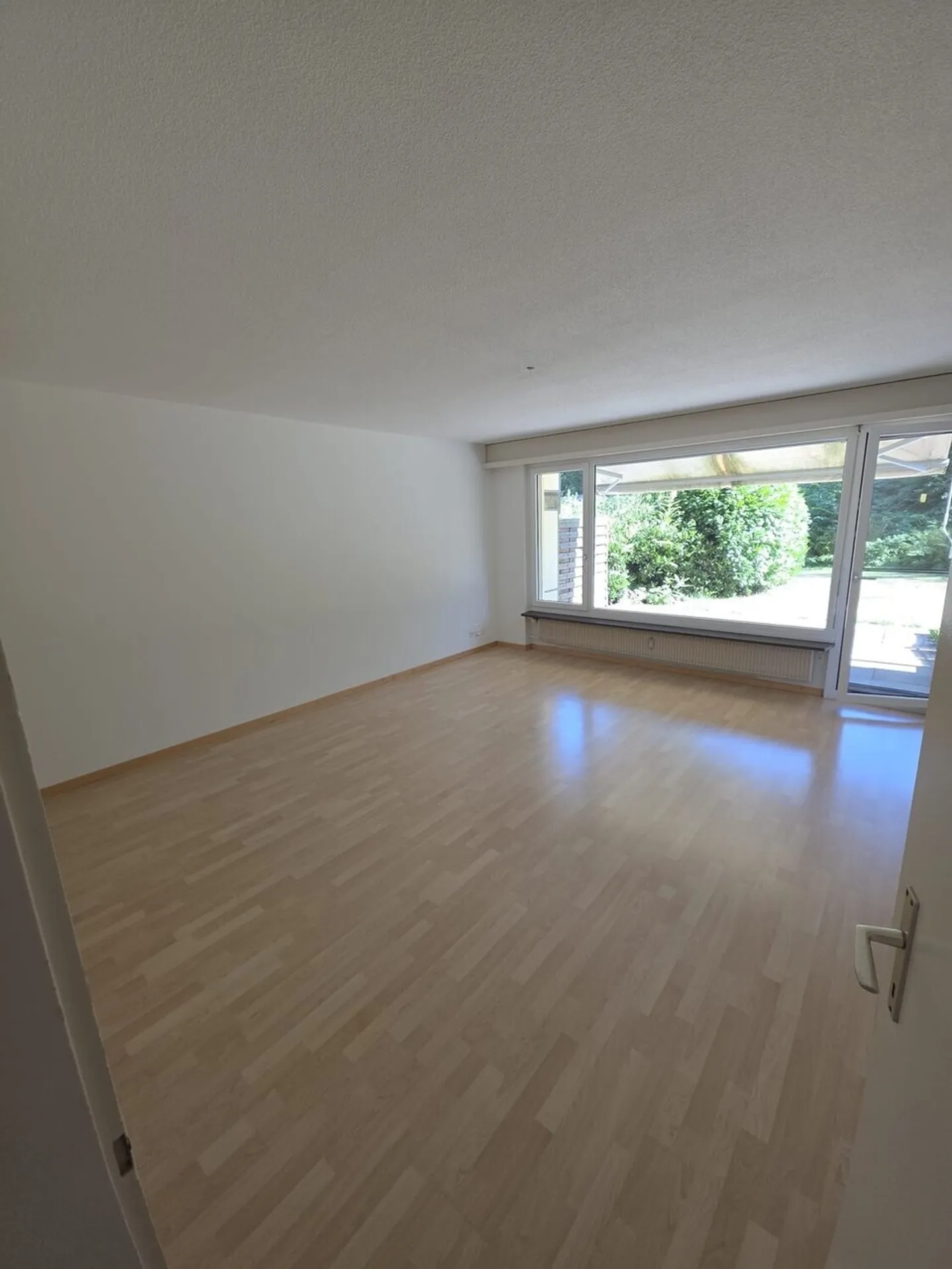 Appartamento 3 locali con terrazza spaziosa - Foto 3 di 8
