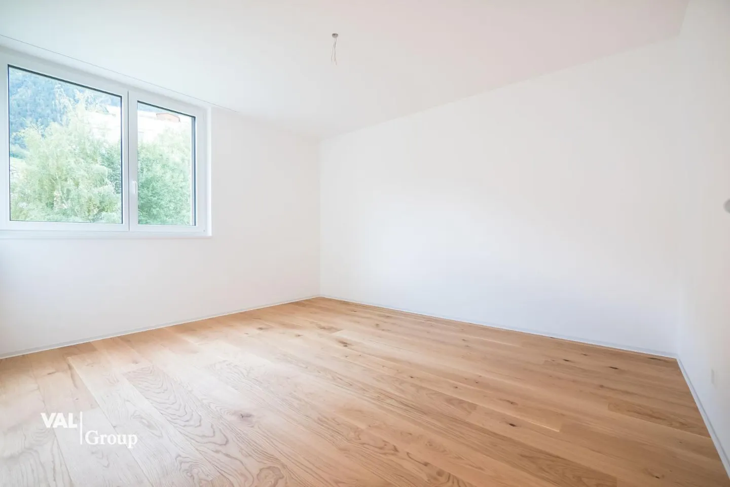 Appartement Attique Élégant avec Vue - Photo 4 sur 11