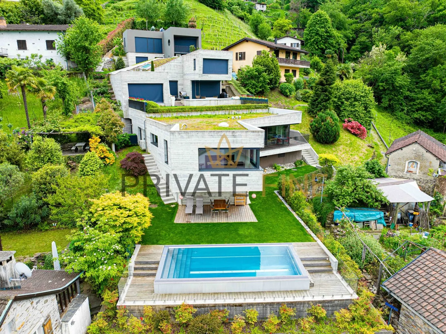 6.5 room designer villa with pool and unrestricted lake view (30) - Photo 1 of 18