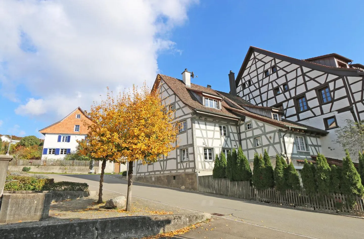 Charmante maison individuelle avec beaucoup d'espace et de caractère - Photo 2 sur 22