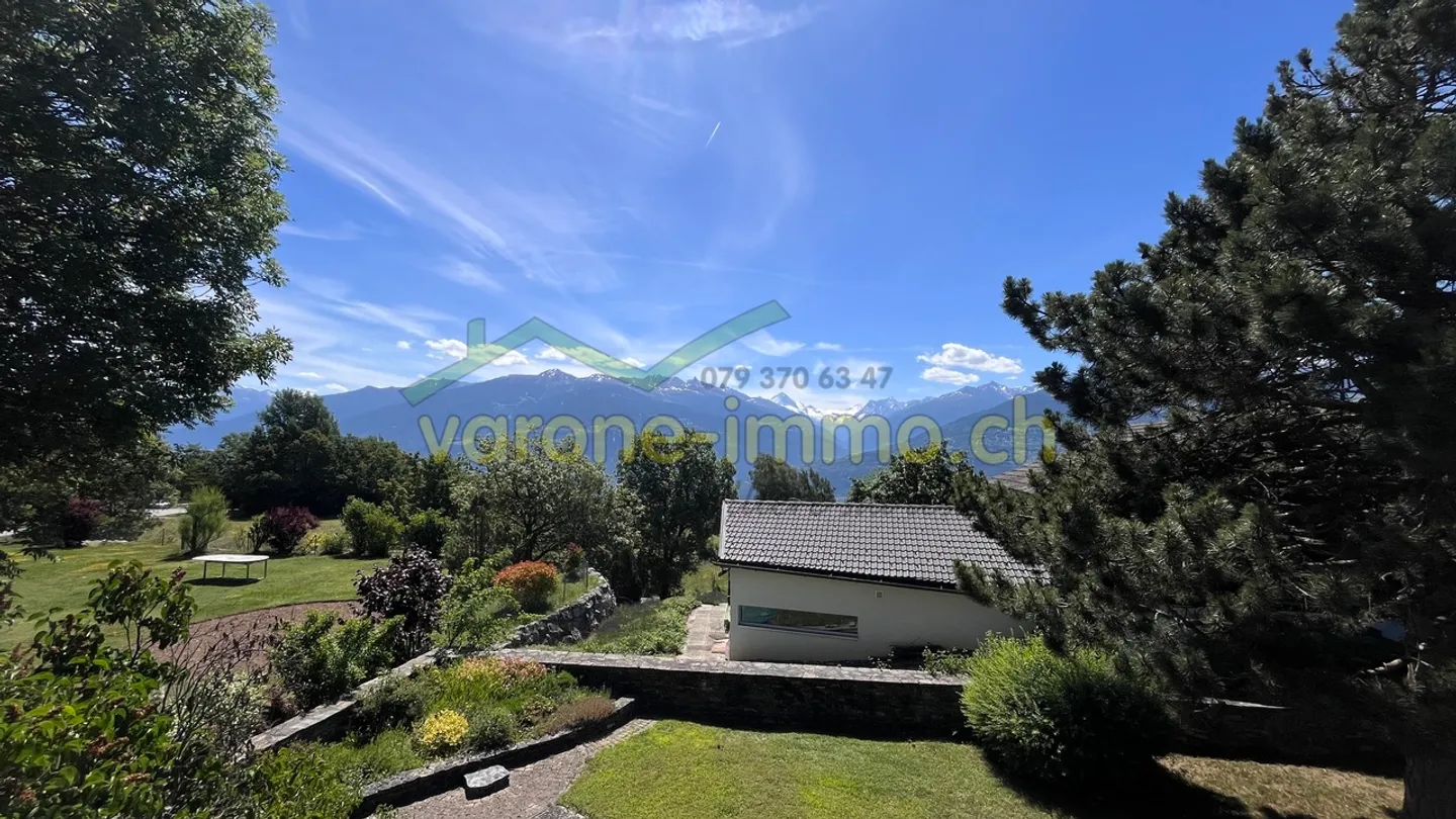 Chalet incantevole con vista sulle Alpi - Foto 11 di 15