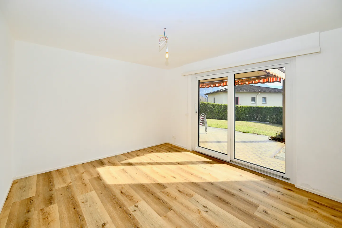 Villa mit Garten in Comano - Komfort und Natur zum Greifen Nah - Foto 22 von 25