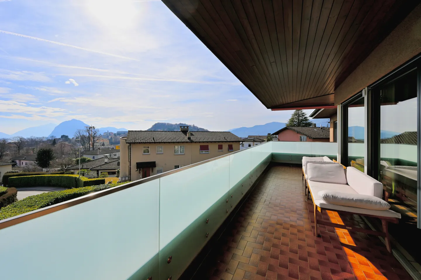 Villa mit Garten in Comano - Komfort und Natur zum Greifen Nah - Foto 8 von 25