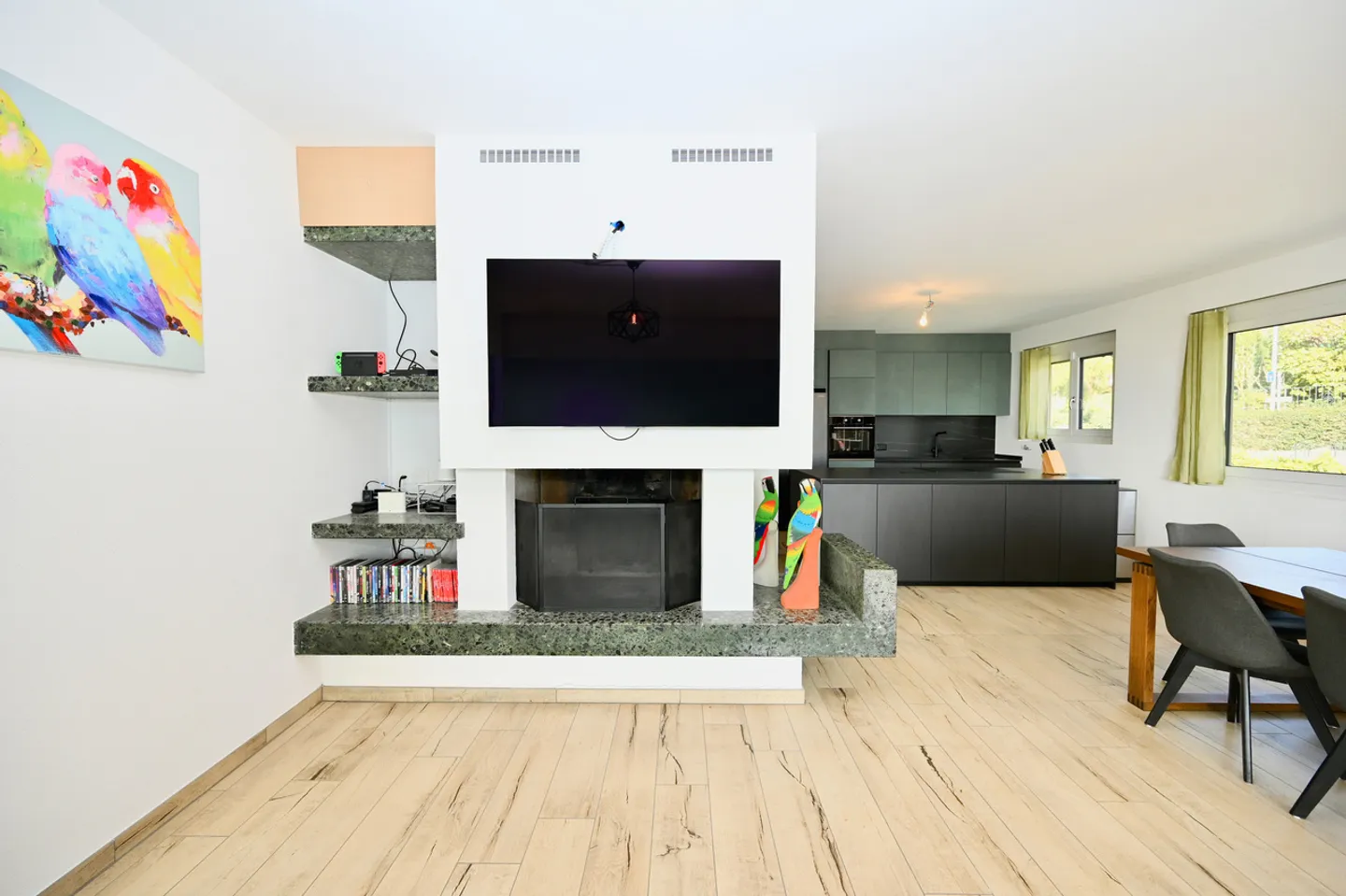 Villa mit Garten in Comano - Komfort und Natur zum Greifen Nah - Foto 11 von 25