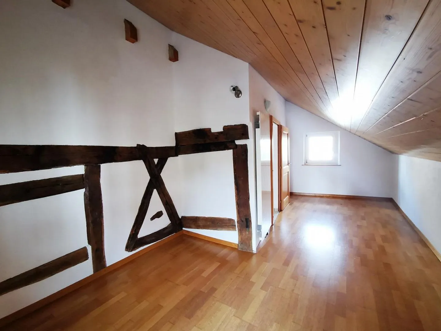 Charmante maison individuelle avec beaucoup d'espace et de caractère - Photo 13 sur 22