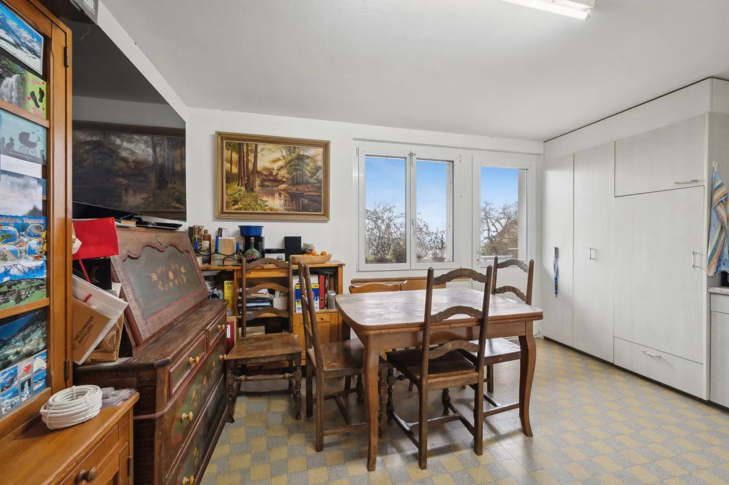 Farmhouse with two apartments - unrented and with potential for a multi-generational house - Photo 5 of 13