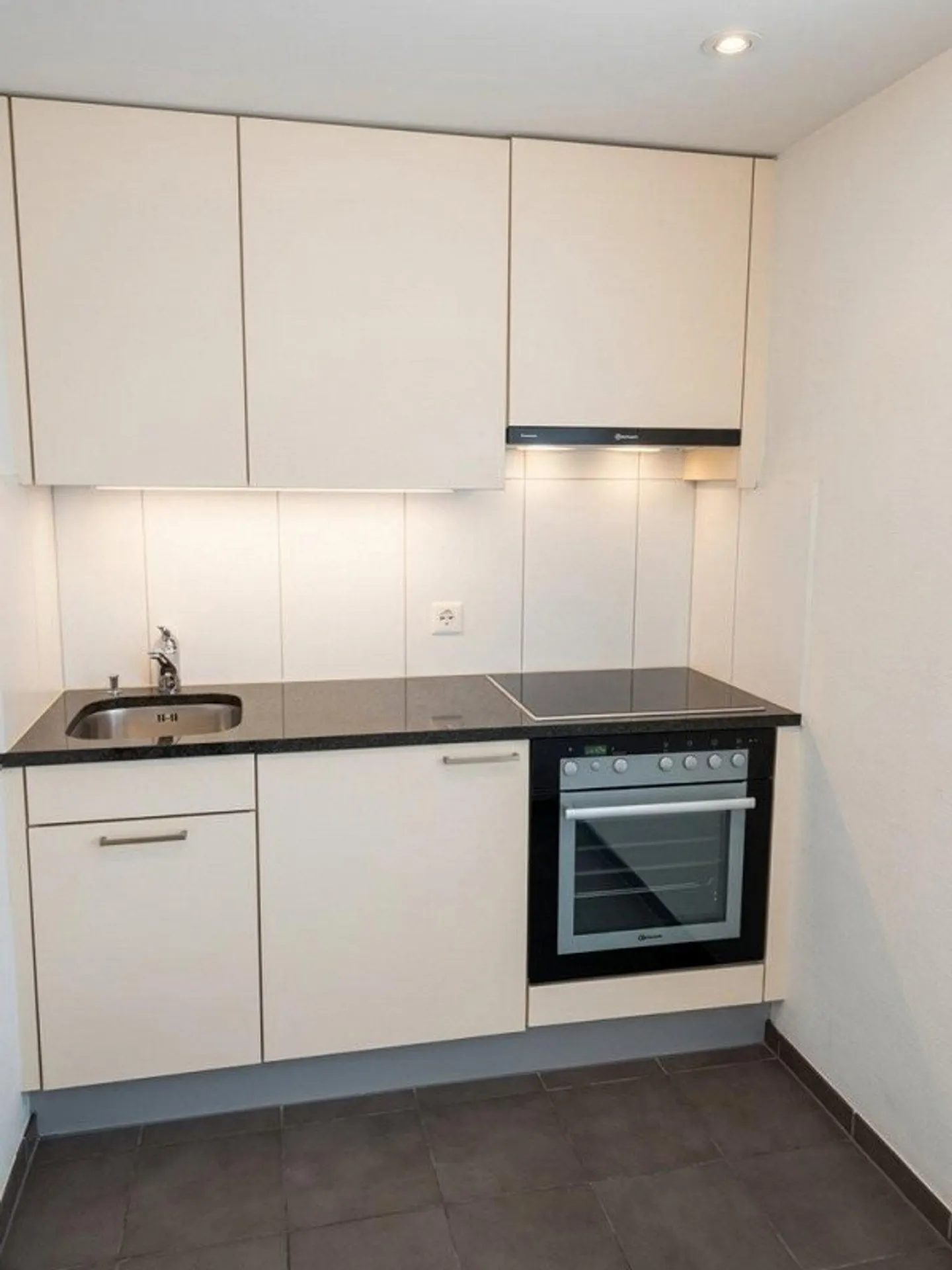 Small but fine - Your first four own walls in a central location - Photo 3 of 6