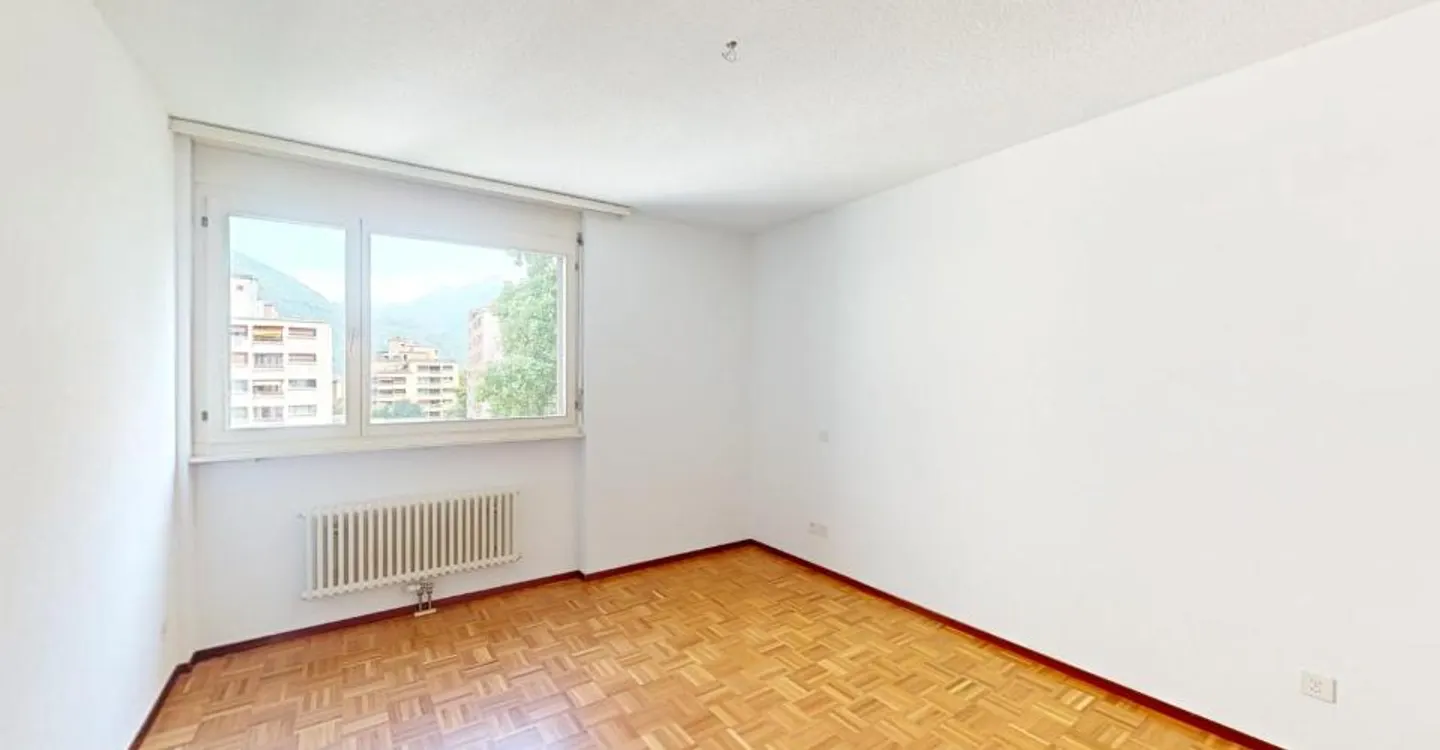 Eine Ecke der Ruhe zwischen Bergen und Stadt - Foto 5 von 9