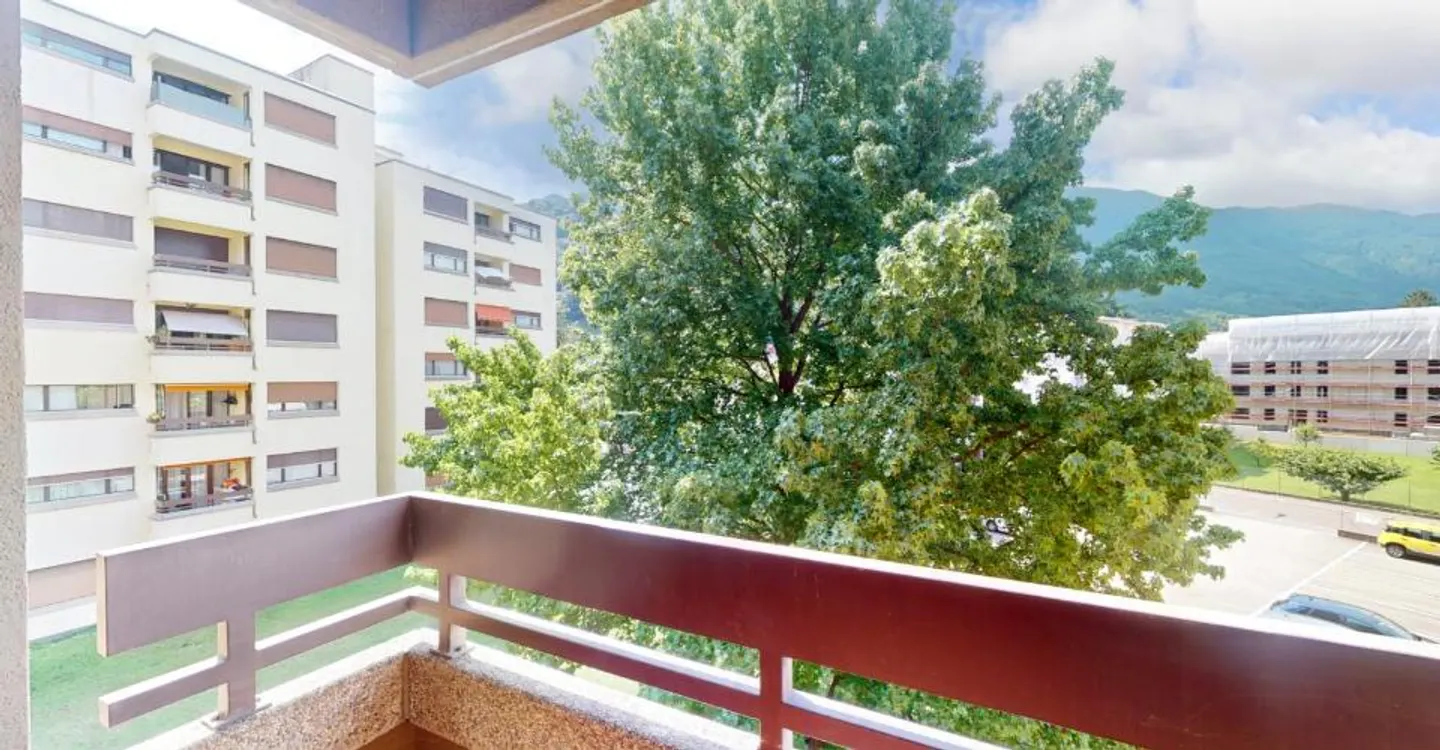 Eine Ecke der Ruhe zwischen Bergen und Stadt - Foto 9 von 9