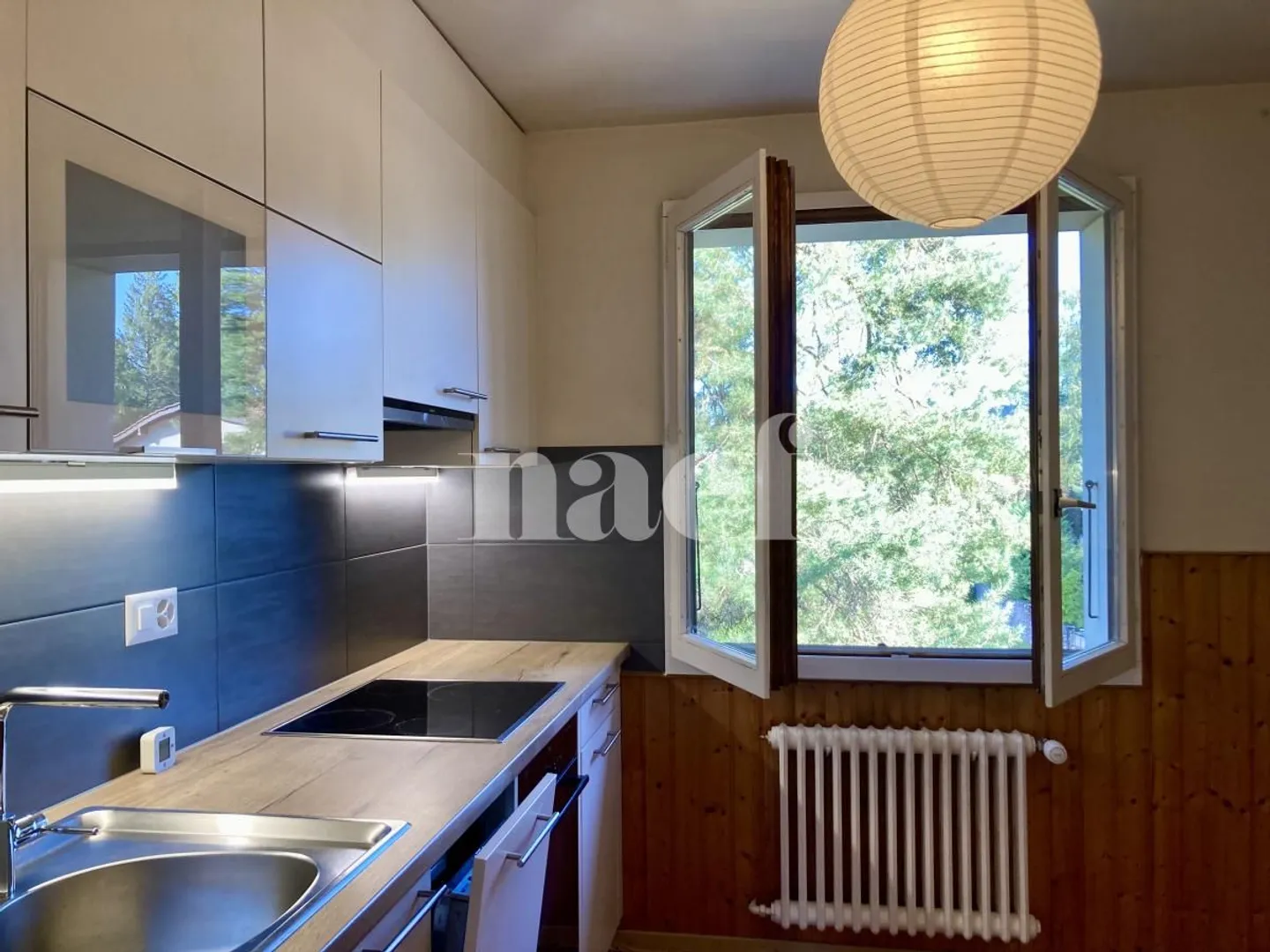 Charming 4.5 rooms, green setting Lilas-Blancs - Photo 3 of 10