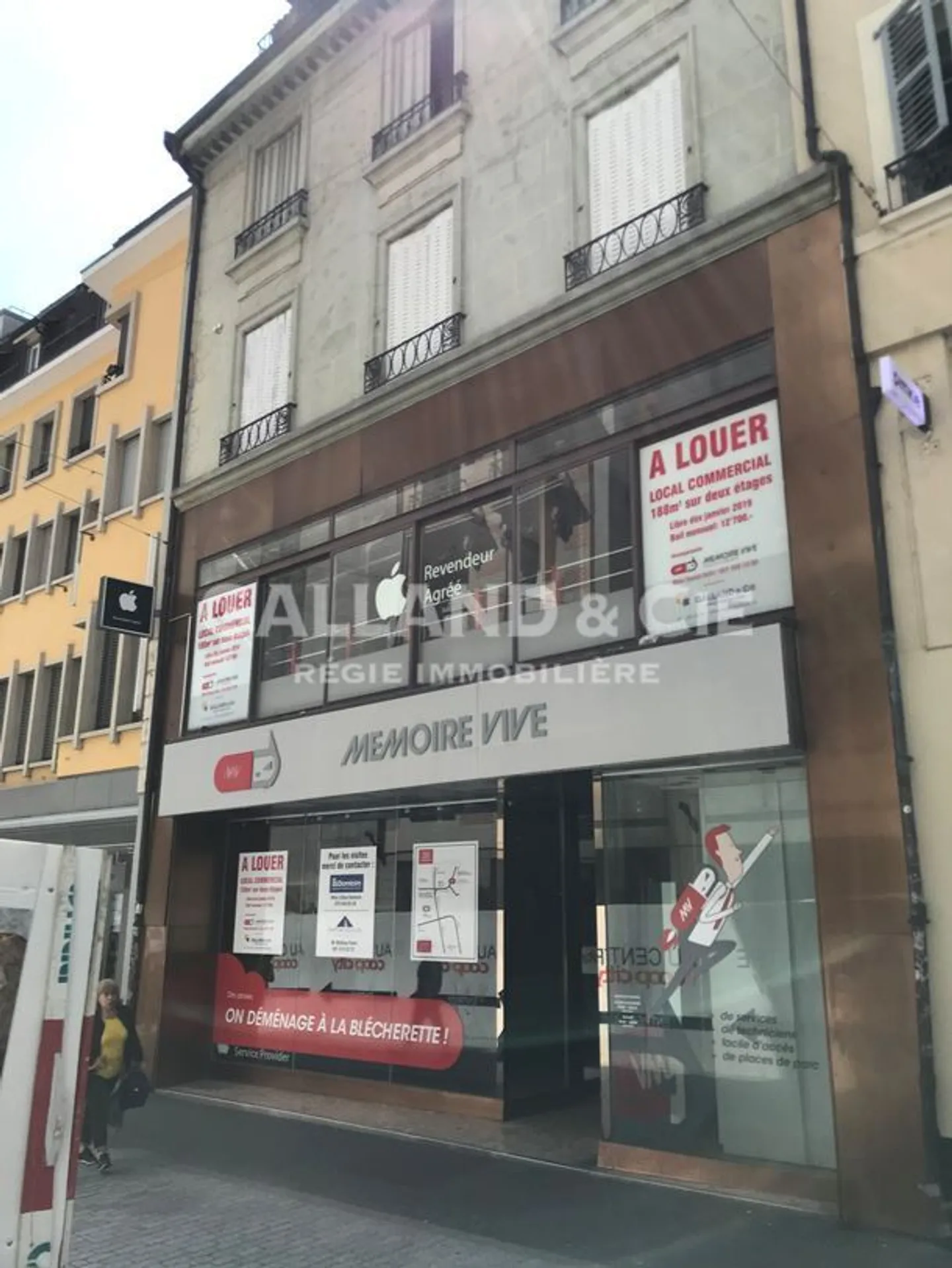 1-room apartment - Photo 2 of 2