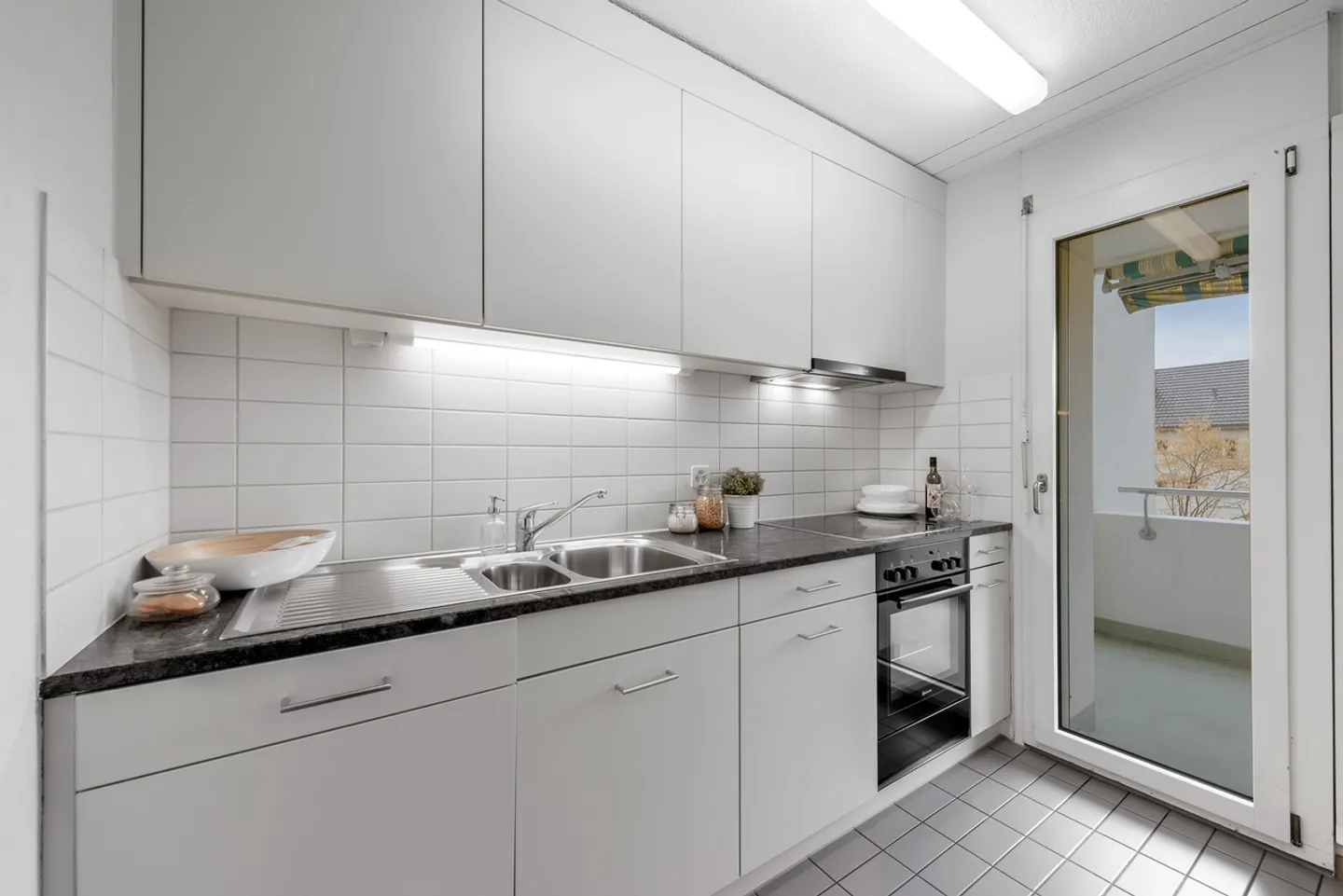 Charmante Wohnung in Grüner Umgebung - Foto 6 von 8
