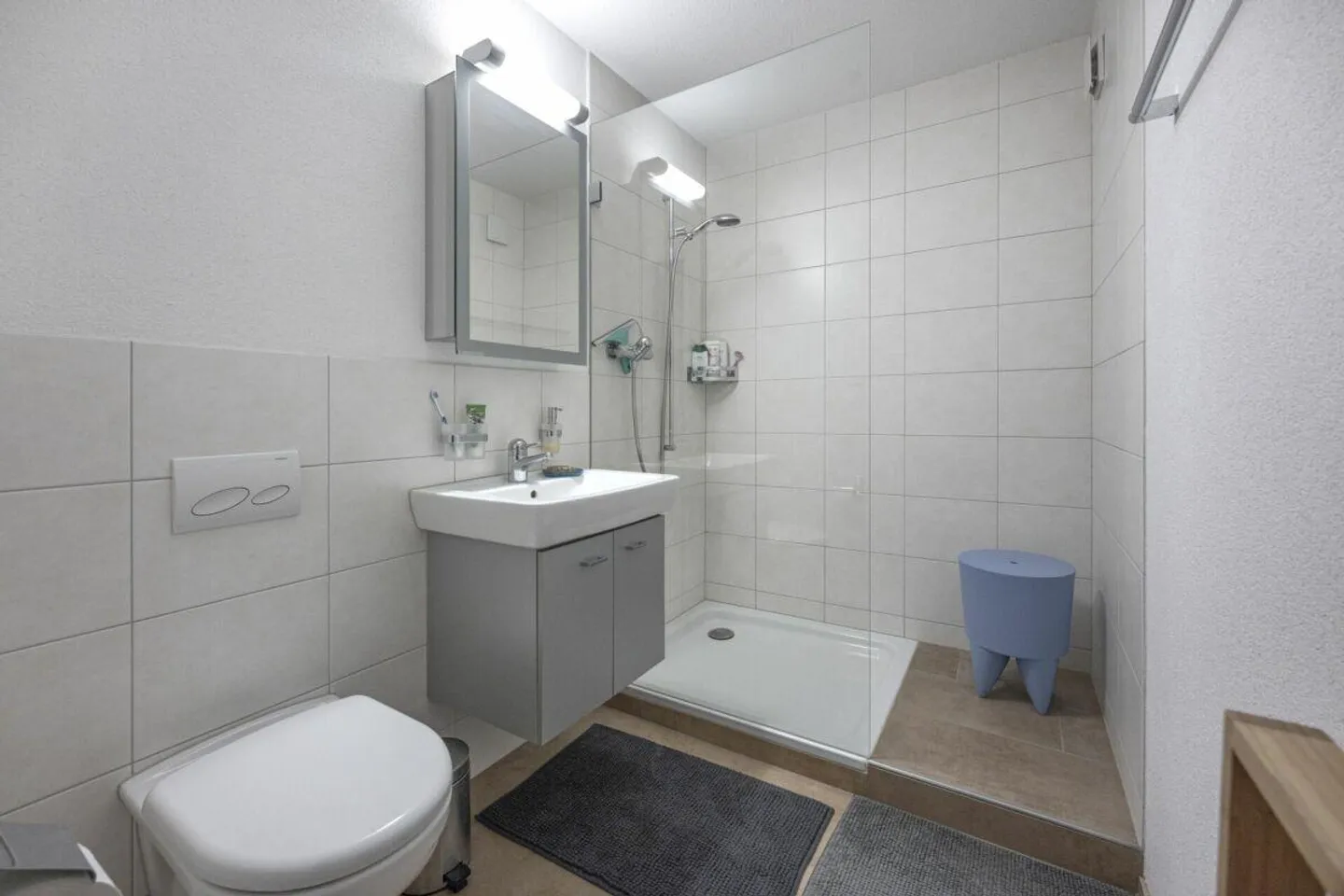 Beaucoup d'espace pour toute la famille - Maison de ville de 5,5 pièces à Zwillikon - Photo 8 sur 10