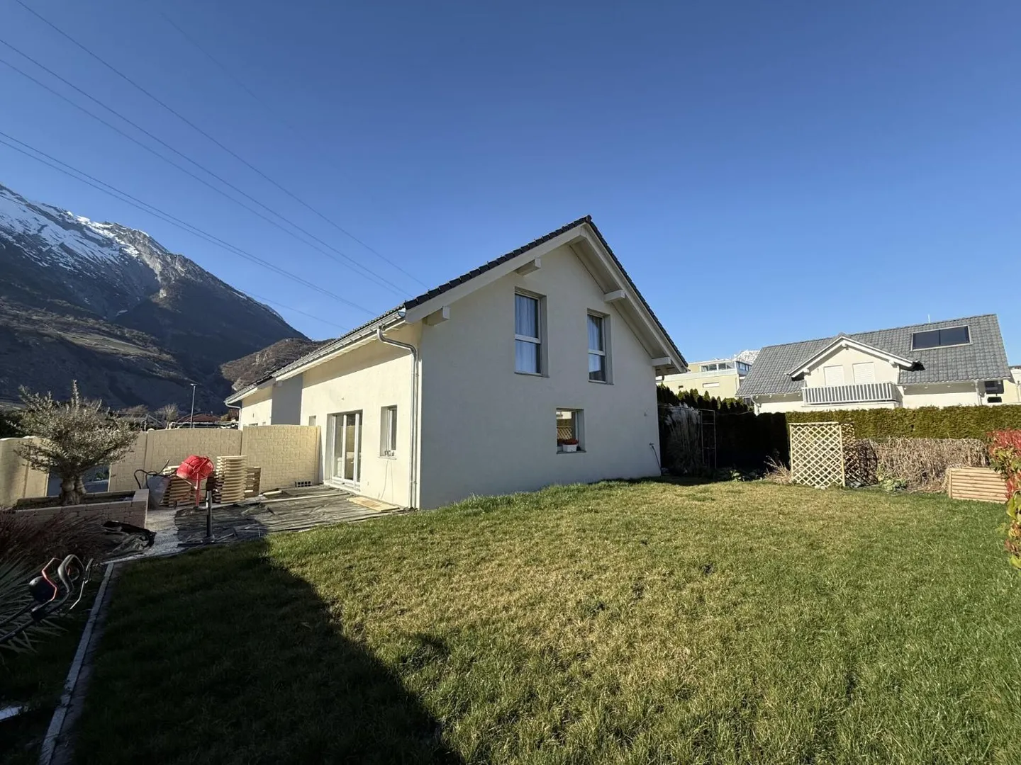 Casa 5.5 stanze - Foto 1 di 8