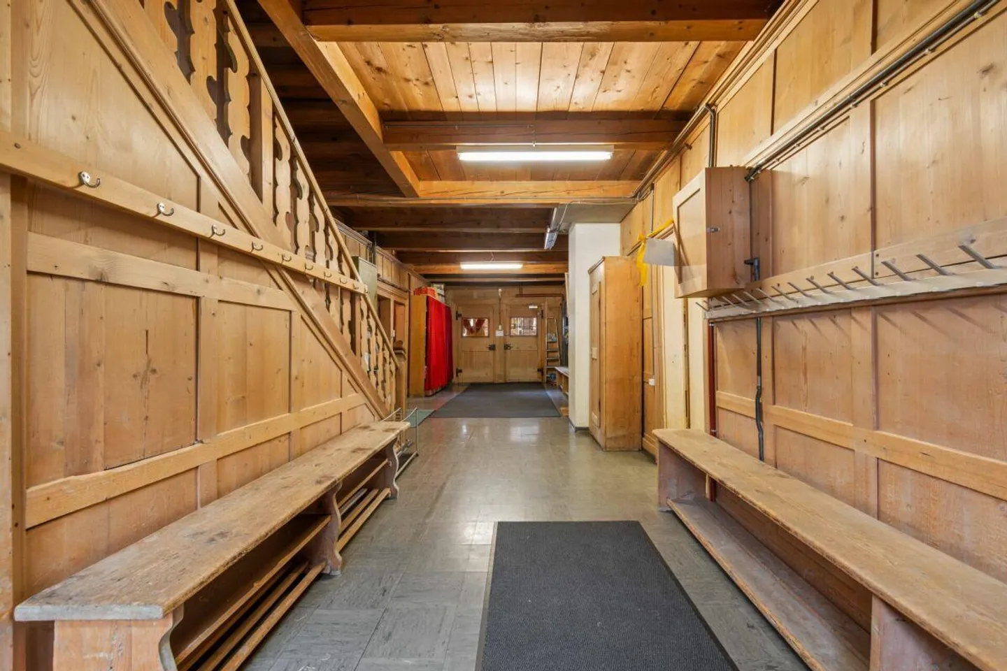 Lover's object old schoolhouse - Photo 3 of 18