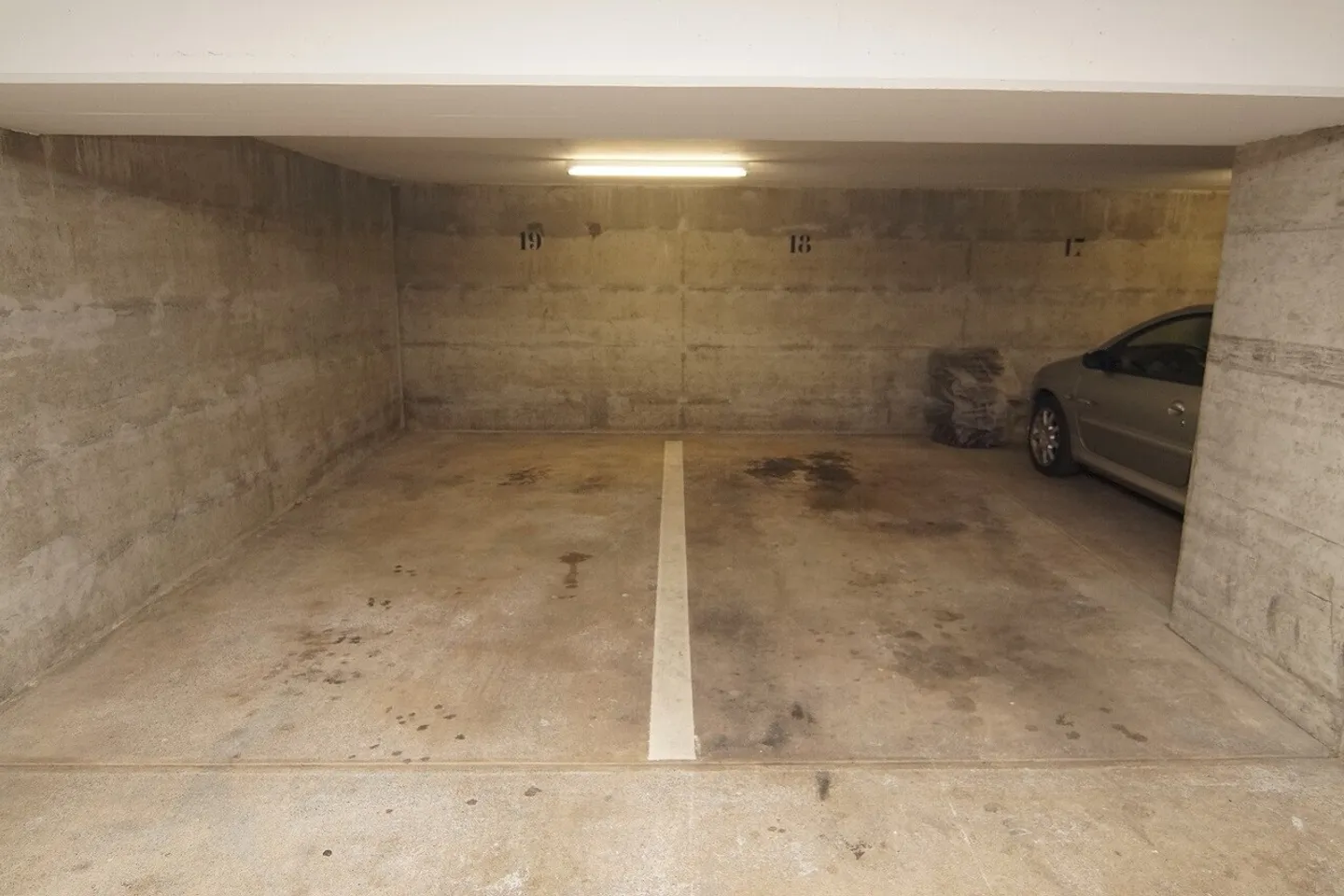 Garage sotterraneo, 8500 Frauenfeld - Foto 1 di 2