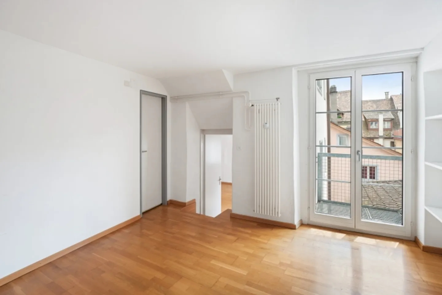 Luminoso appartamento duplex di 2,5 stanze nel cuore della città vecchia - Foto 4 di 9