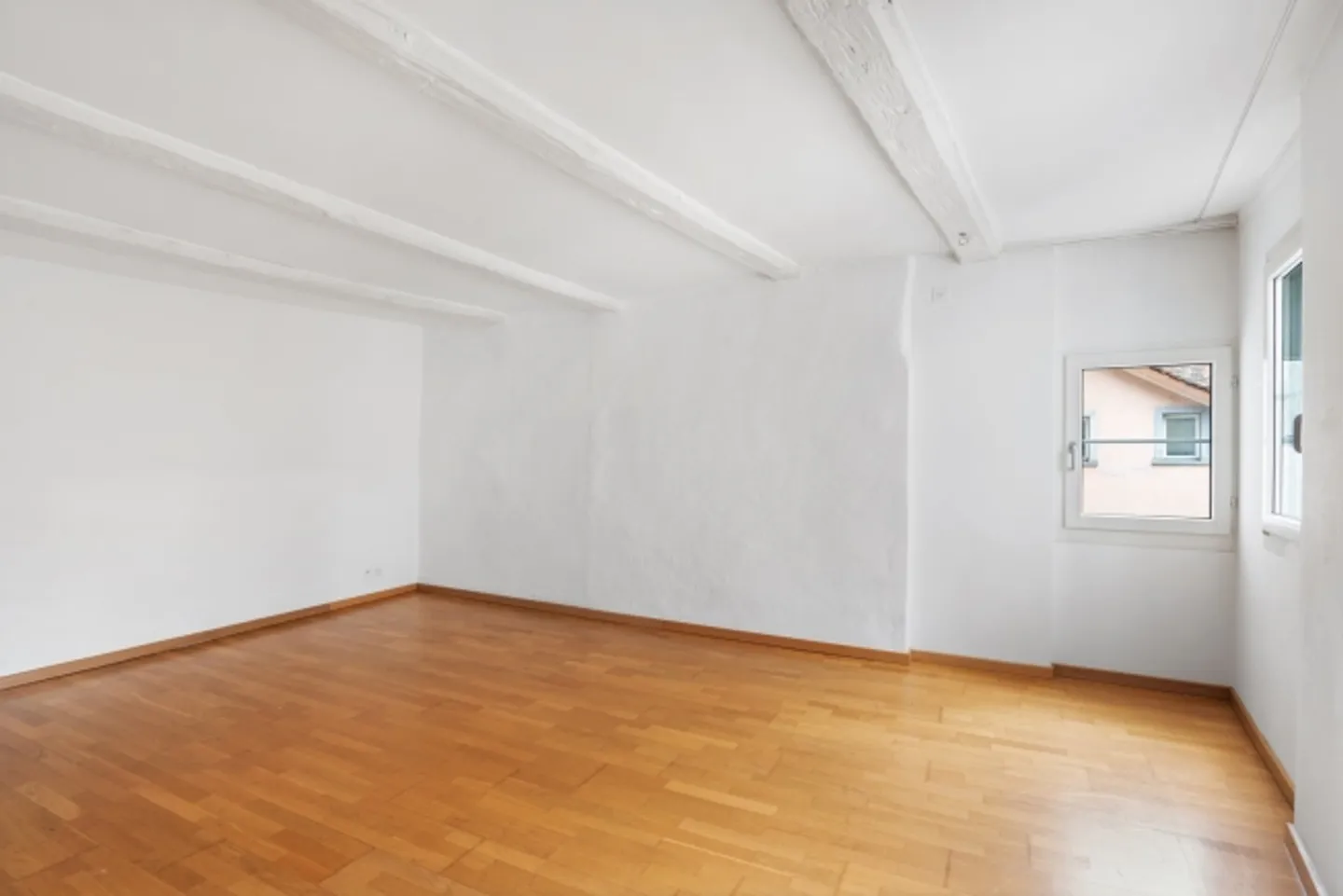 Luminoso appartamento duplex di 2,5 stanze nel cuore della città vecchia - Foto 8 di 9