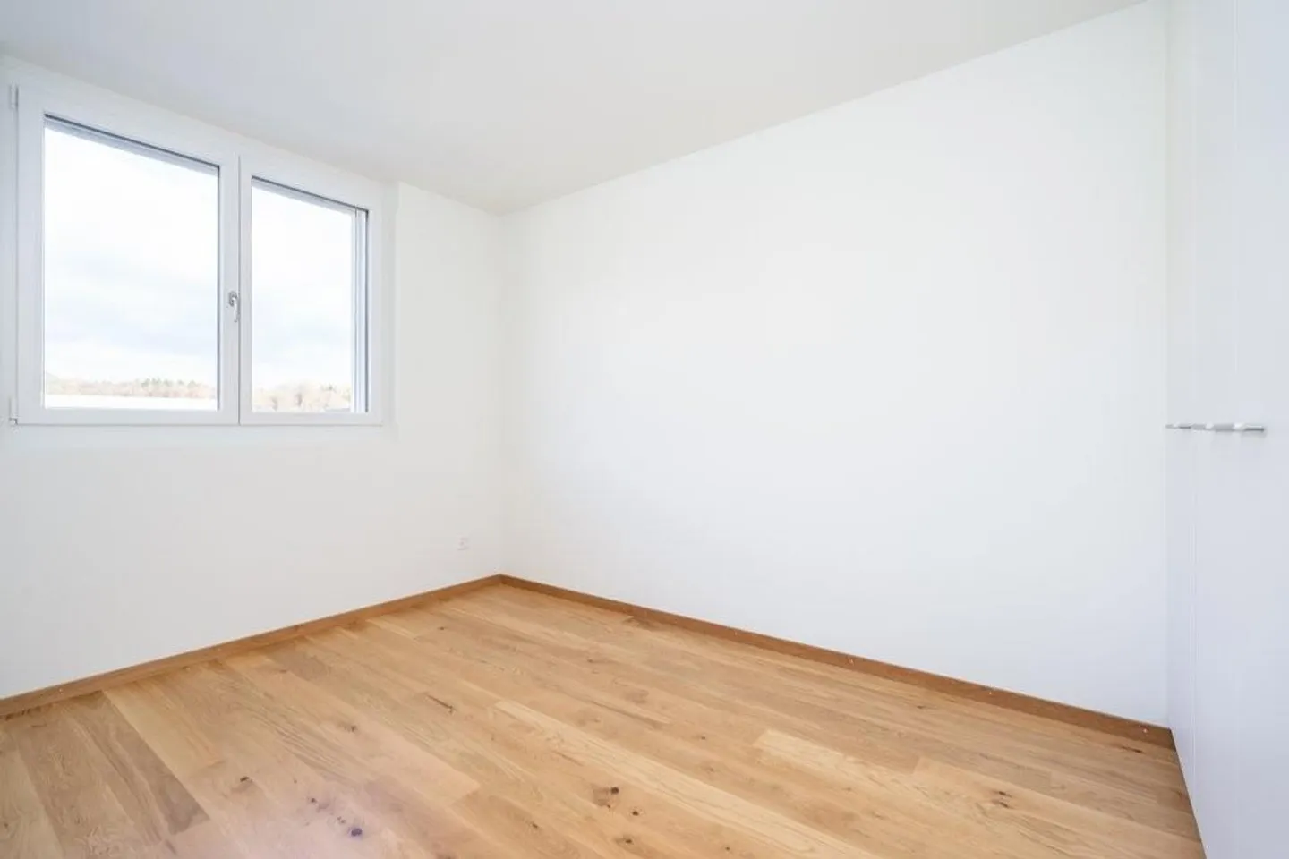 Top modern penthouse apartment with large terrace - Photo 4 of 10