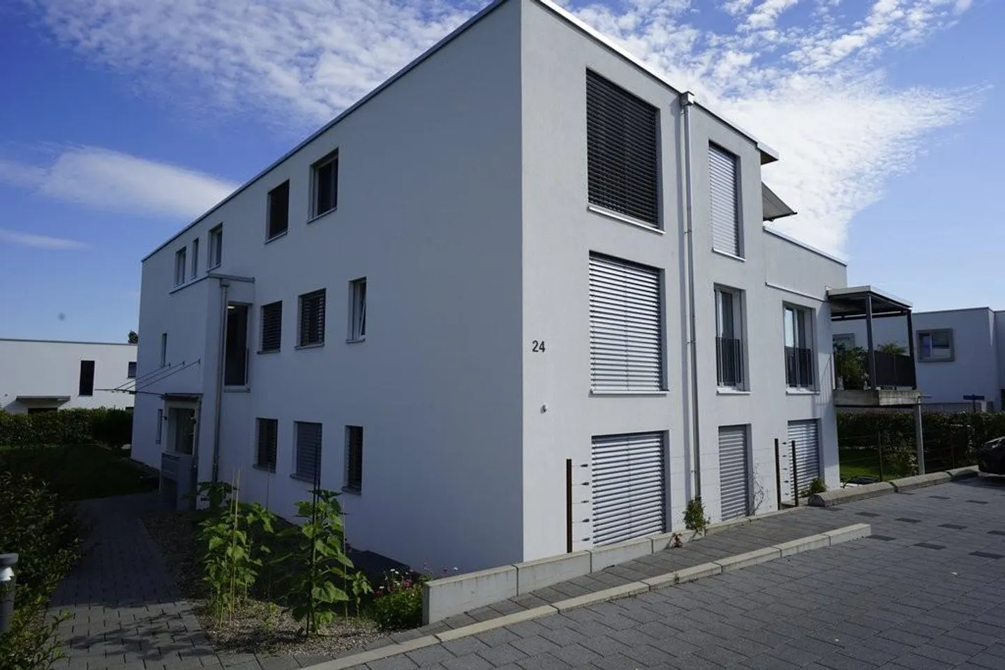 Top modern penthouse apartment with large terrace - Photo 9 of 10