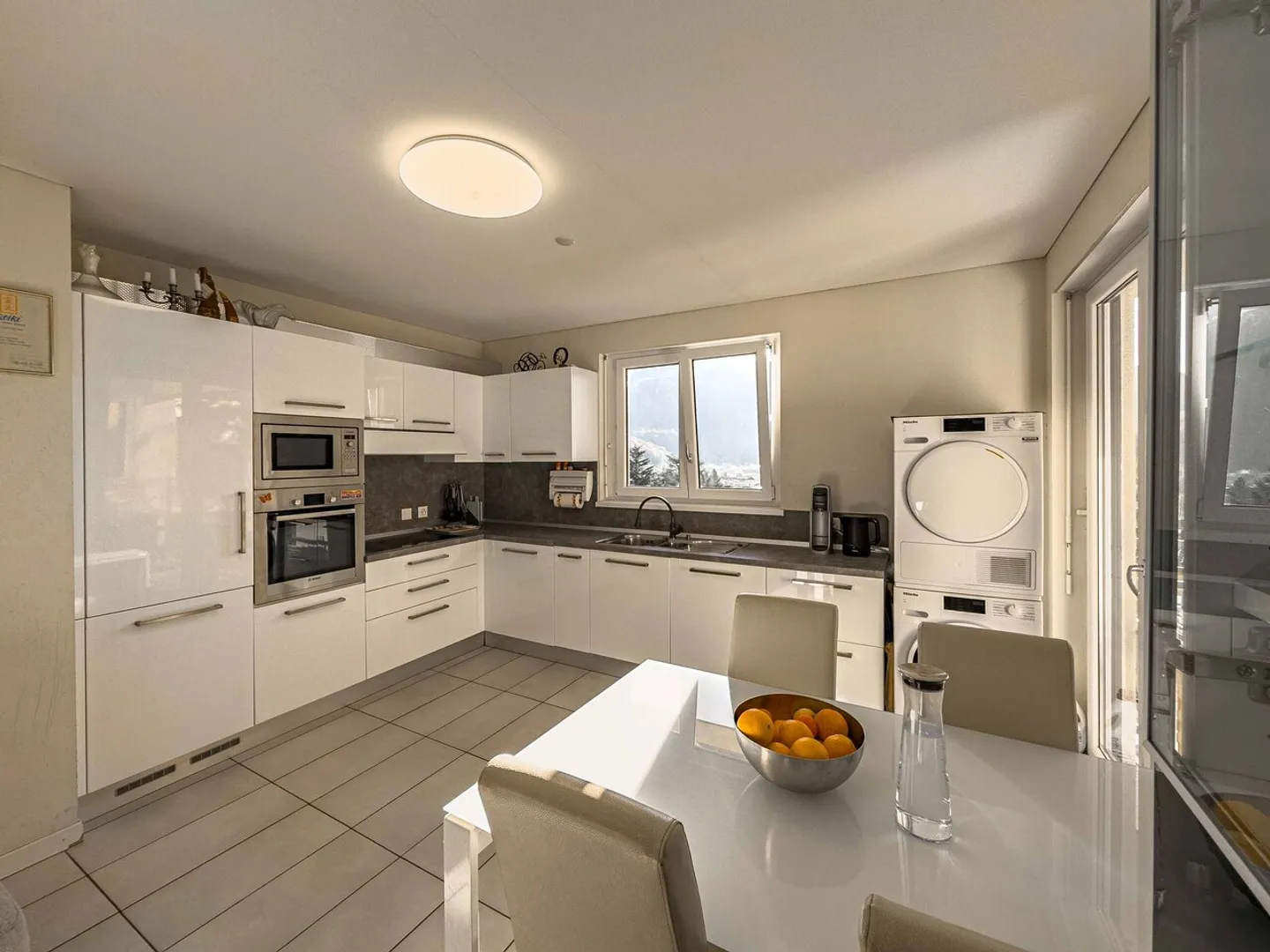 4.5 Room Apartment in Rivera - Photo 4 of 7