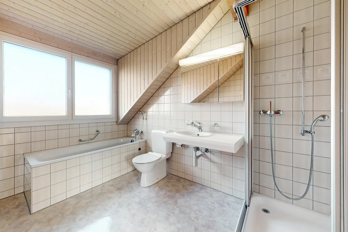 Helle 2.5-Zimmer Wohnung - Foto 7 von 8