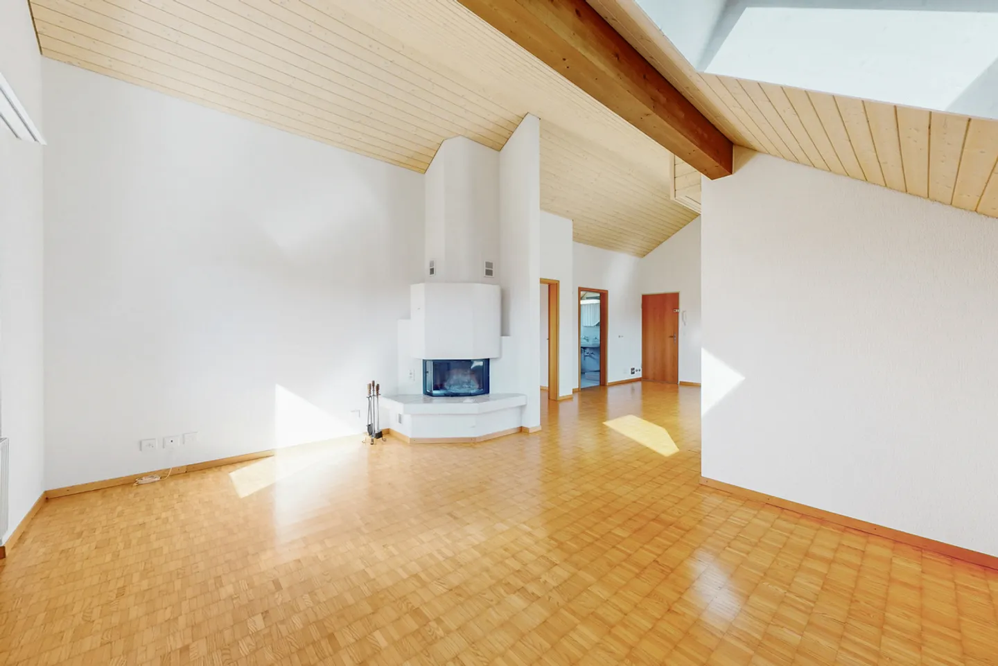 Helle 2.5-Zimmer Wohnung - Foto 3 von 8