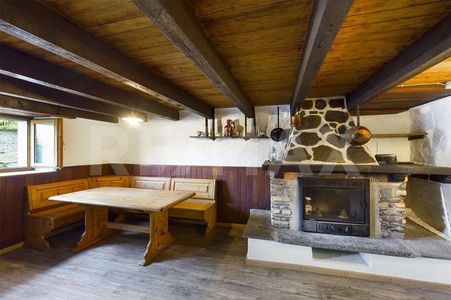 Completely renovated Ticino Rustico for your holidays - Photo 7 of 13