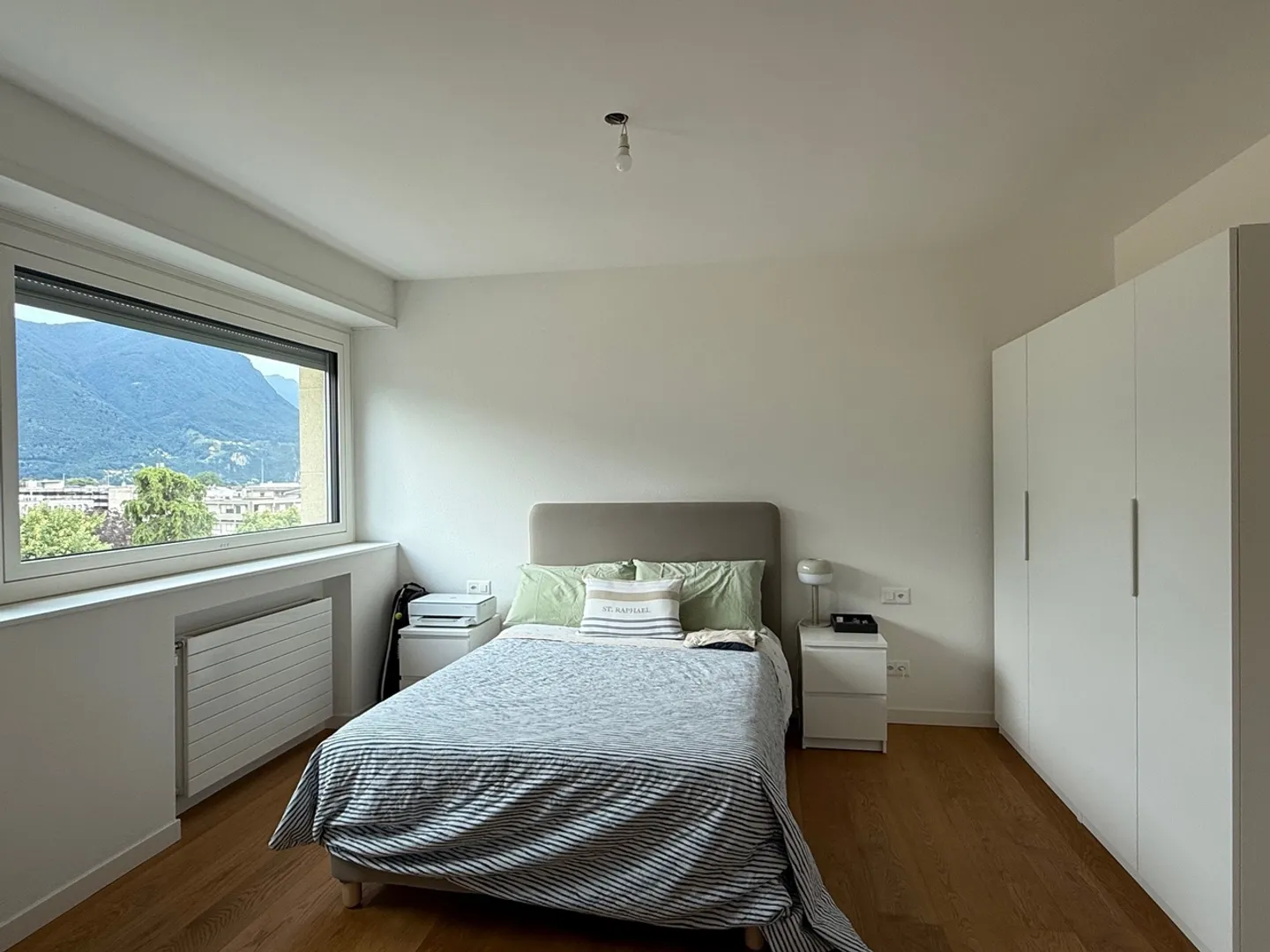 GROSS UND MODERN 2.5 ZIMMER. ZENTRAL MIT KLIMAANLAGE - Foto 5 von 8