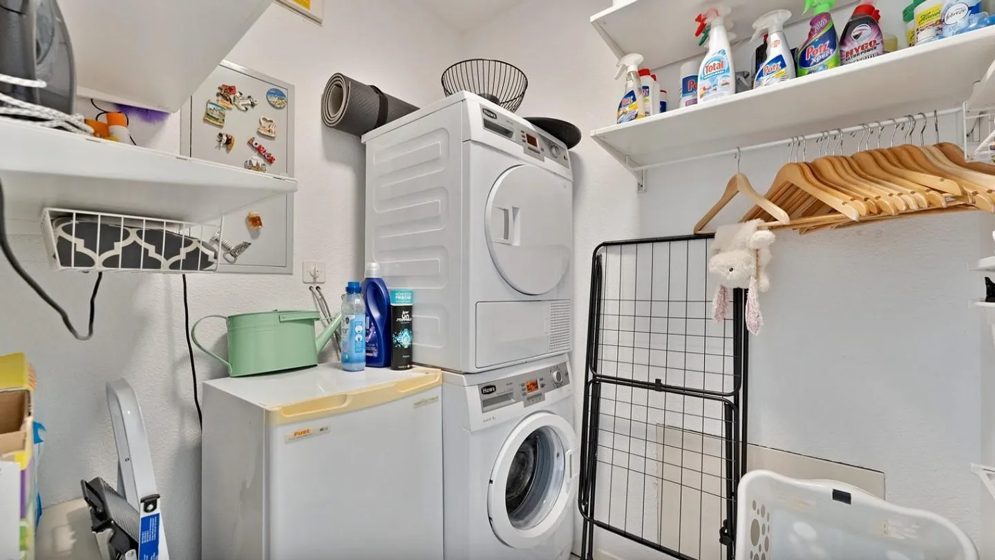 Finalmente proprietà spazioso appartamento di 4.5 stanze a Menziken - Foto 12 di 13