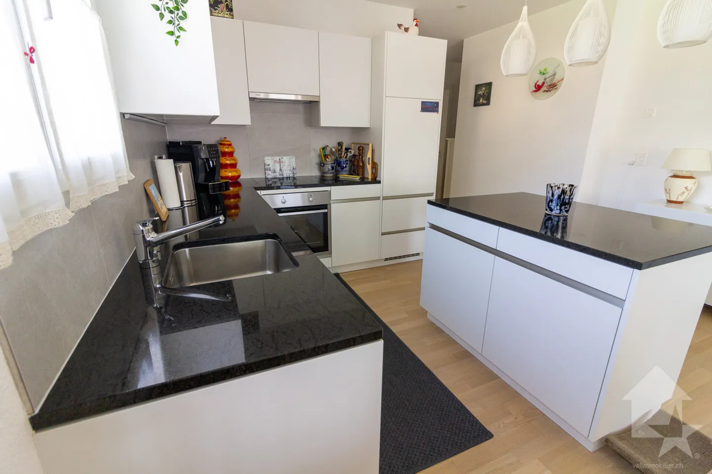 Magnificent 3.5 room quality apartment, with a living area of 90 m2 - Photo 6 of 13