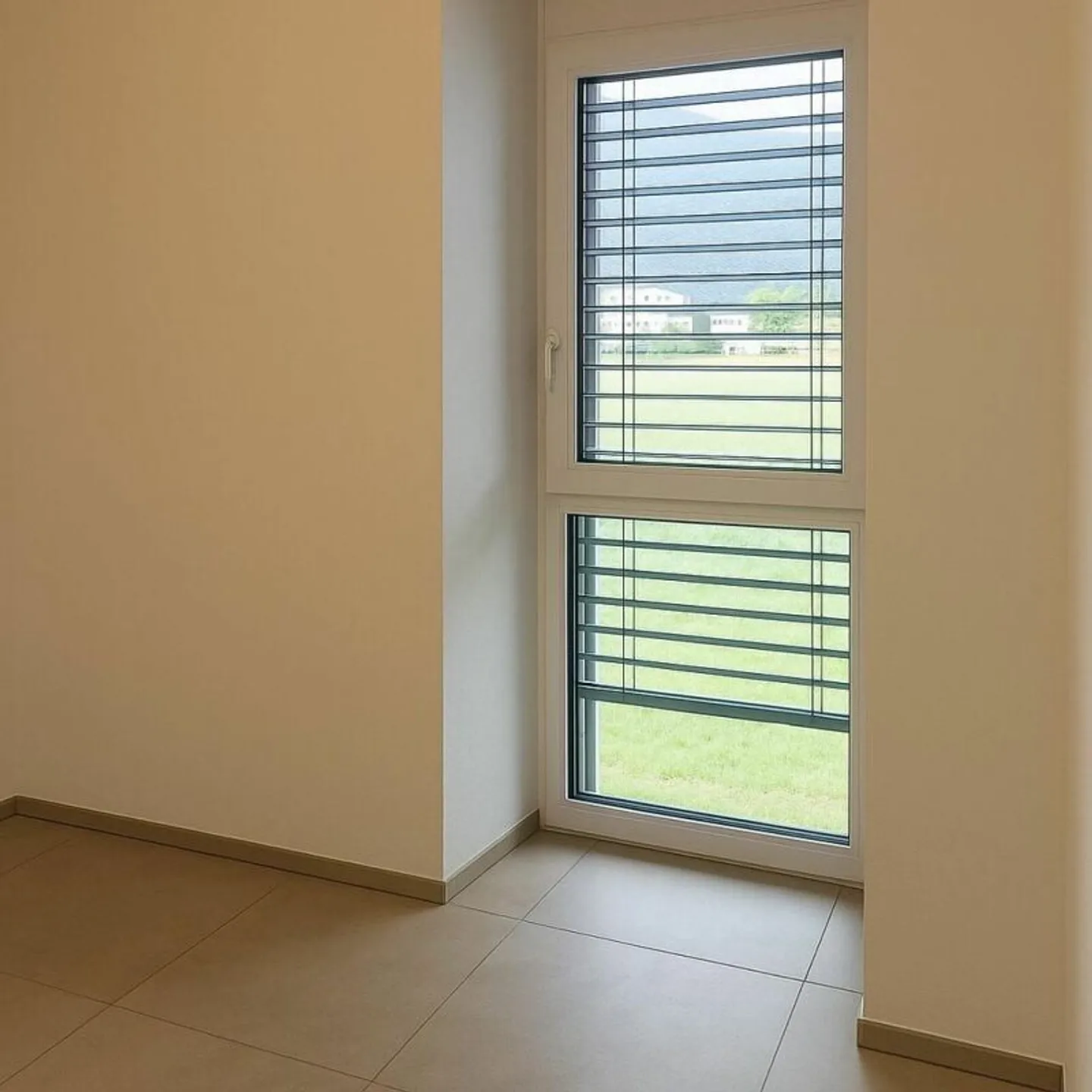 Wohnung mit 2.5 Zimmern in Bellinzona zu verkaufen - Photo 3 of 7