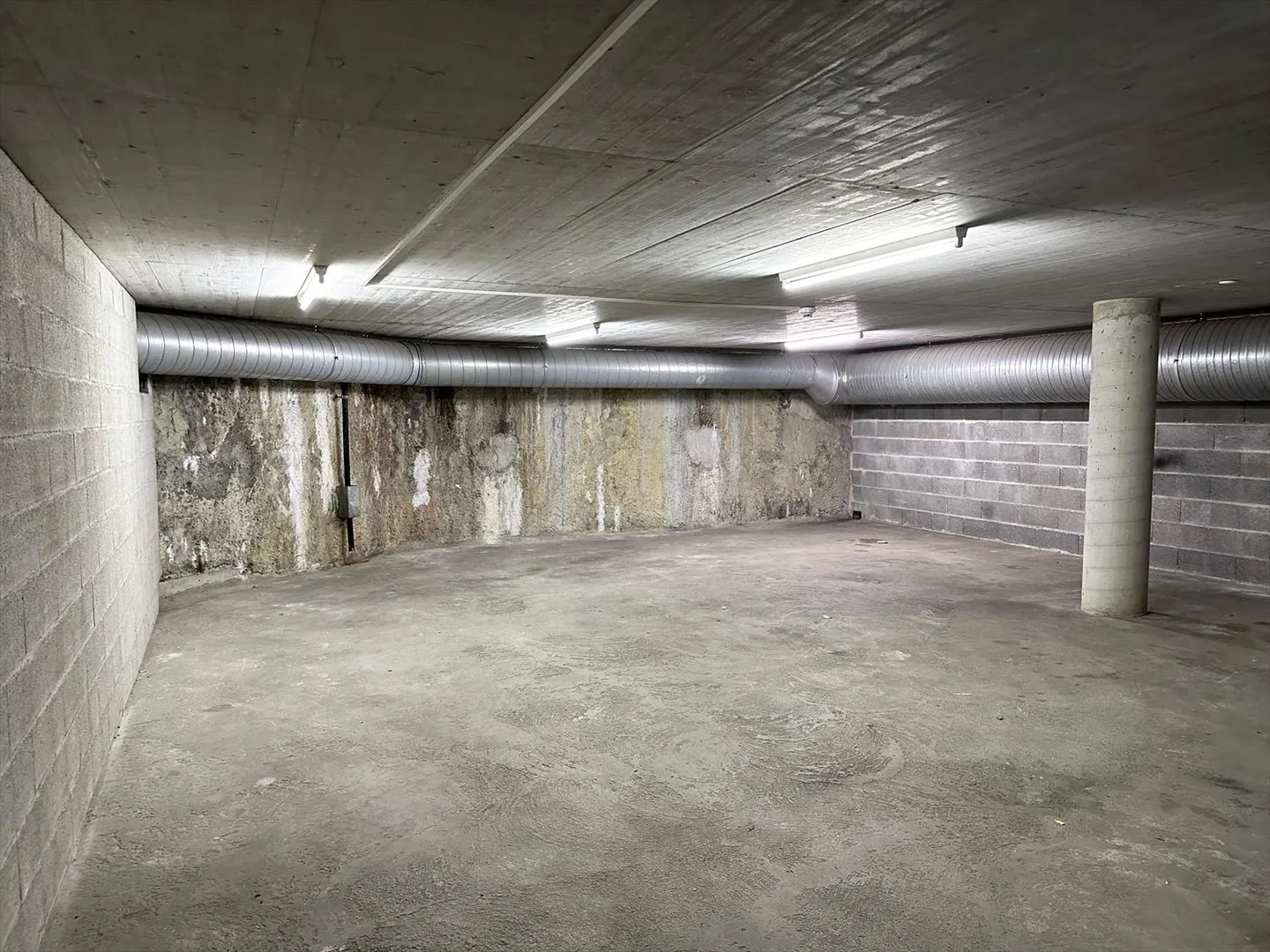 Dépôt 1 pièce - Photo 2 sur 6