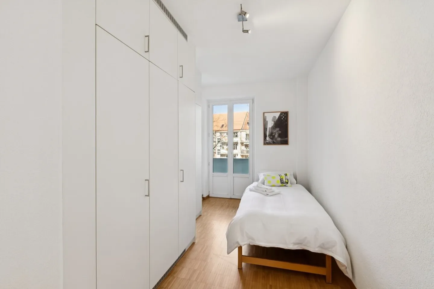 Modern Apartment in Kleinbasel - Photo 7 of 13