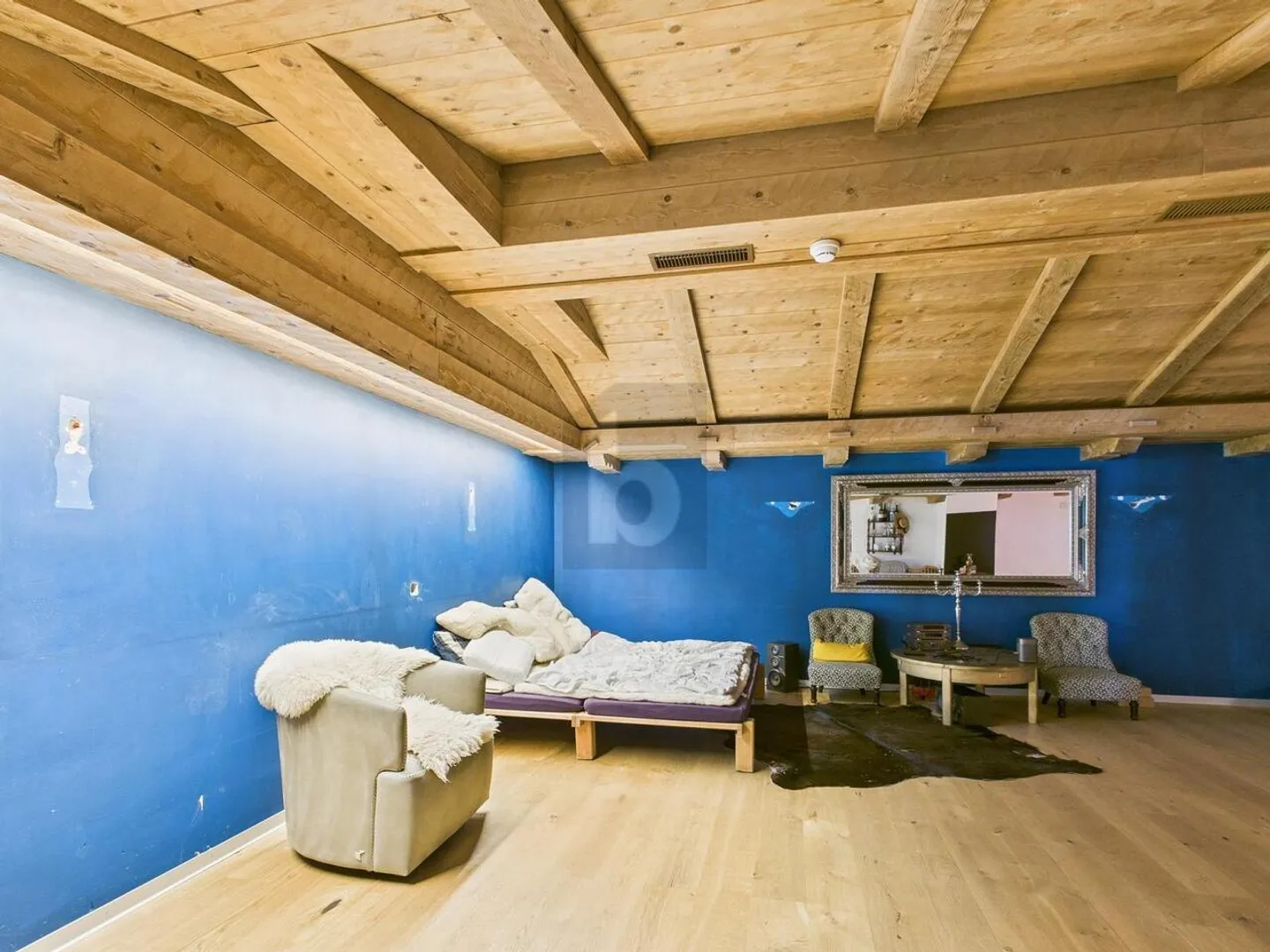 Charmantes Loft mit Terrasse - Foto 4 von 6