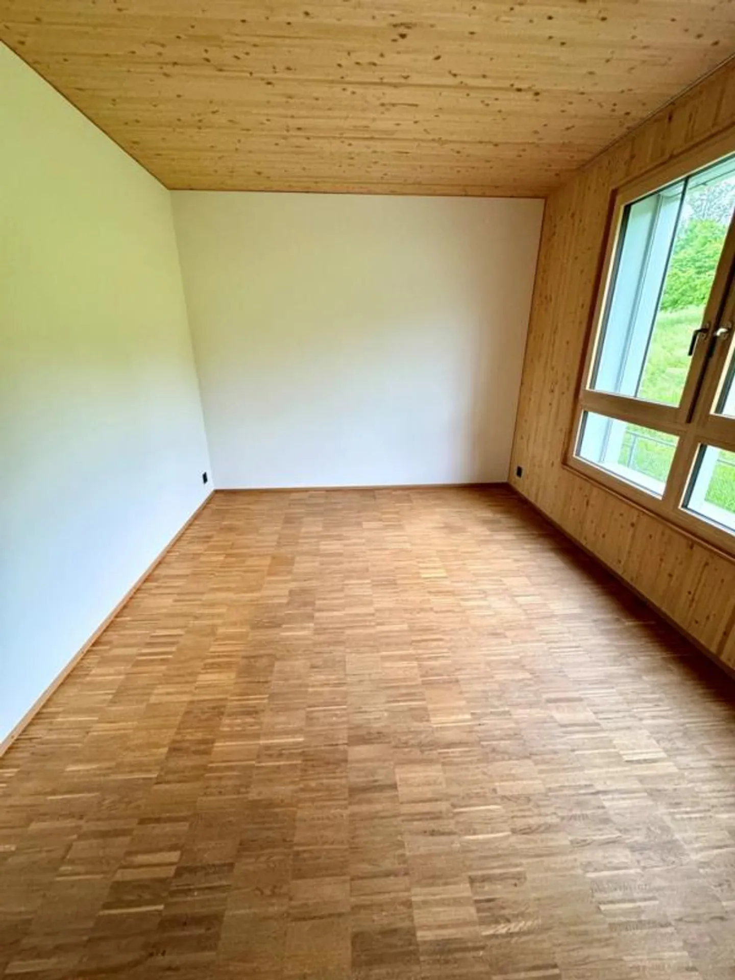 Modern Living in an Attractive Location - Photo 8 of 11