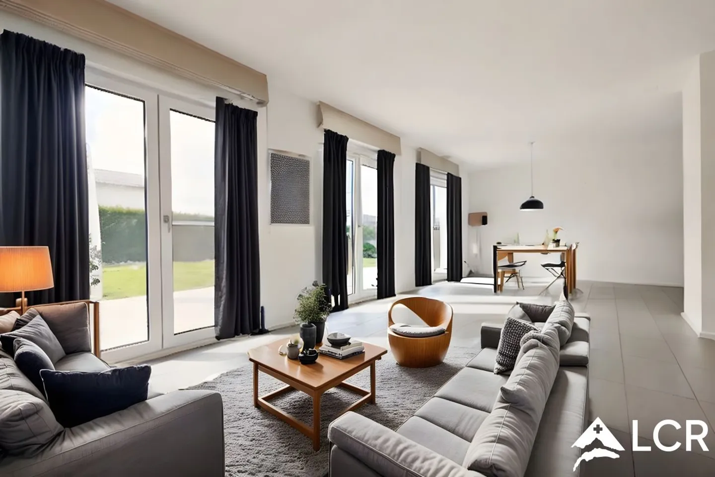 Magnificent 5.5-room villa with garden - Photo 4 of 11