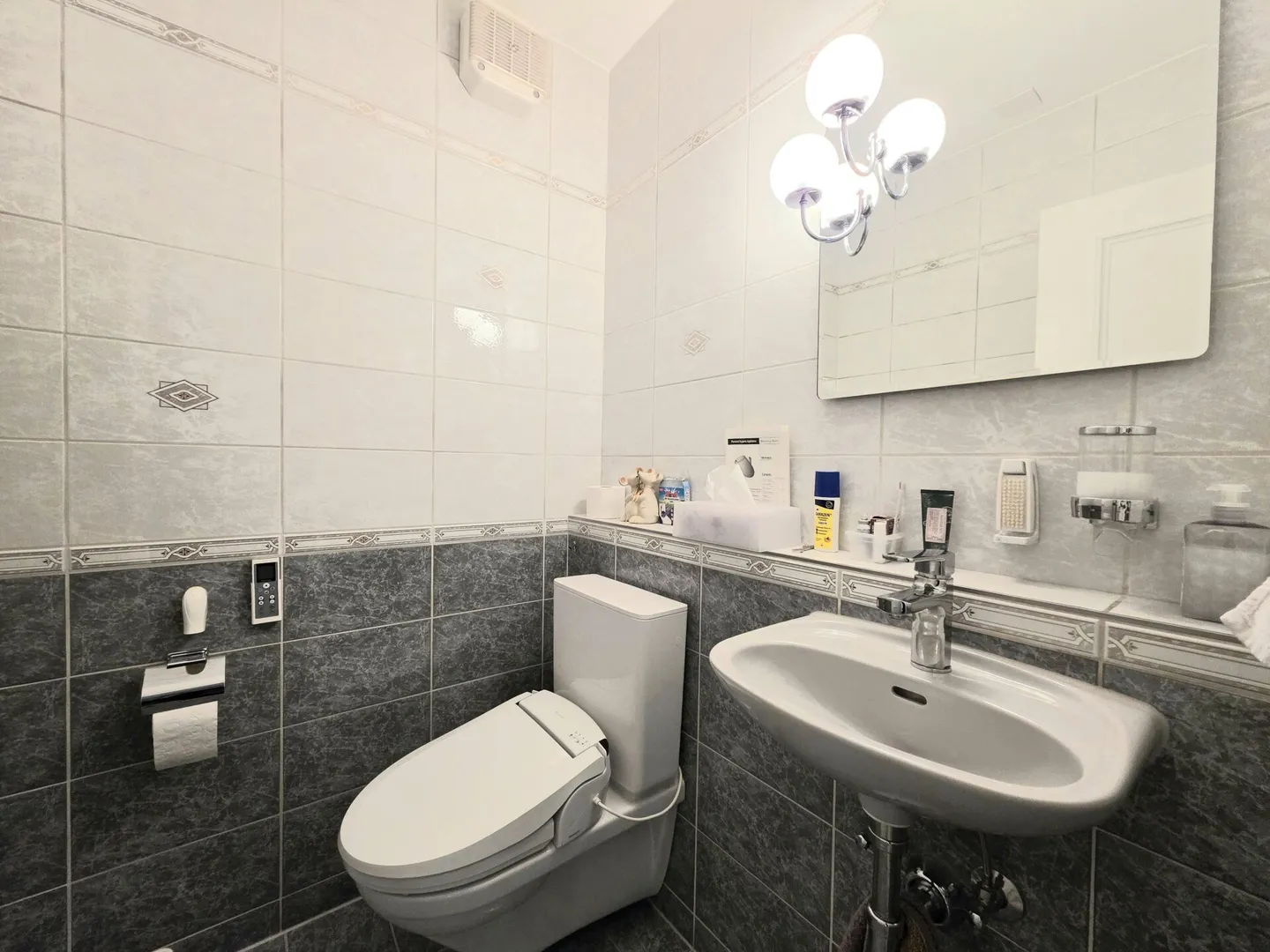 Charmantes Doppelhaus mit Garten - Foto 19 von 22