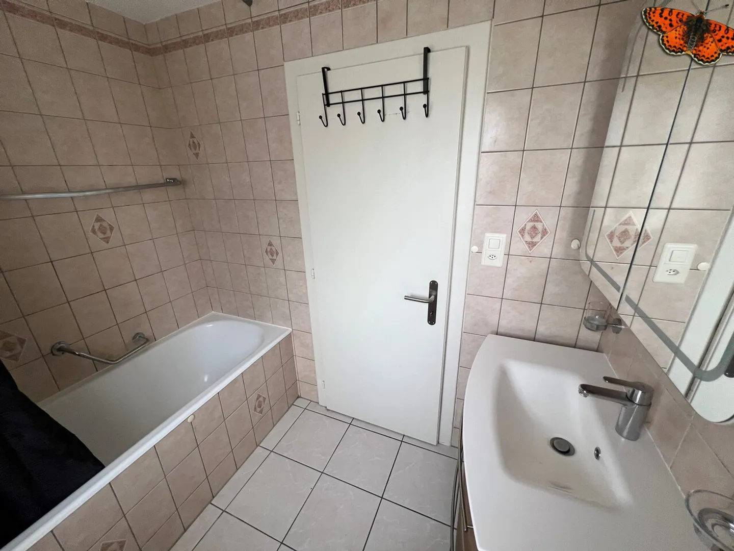 Charmante 2 ½ Zimmer in einem Familienhaus Vuadens - Foto 4 von 9