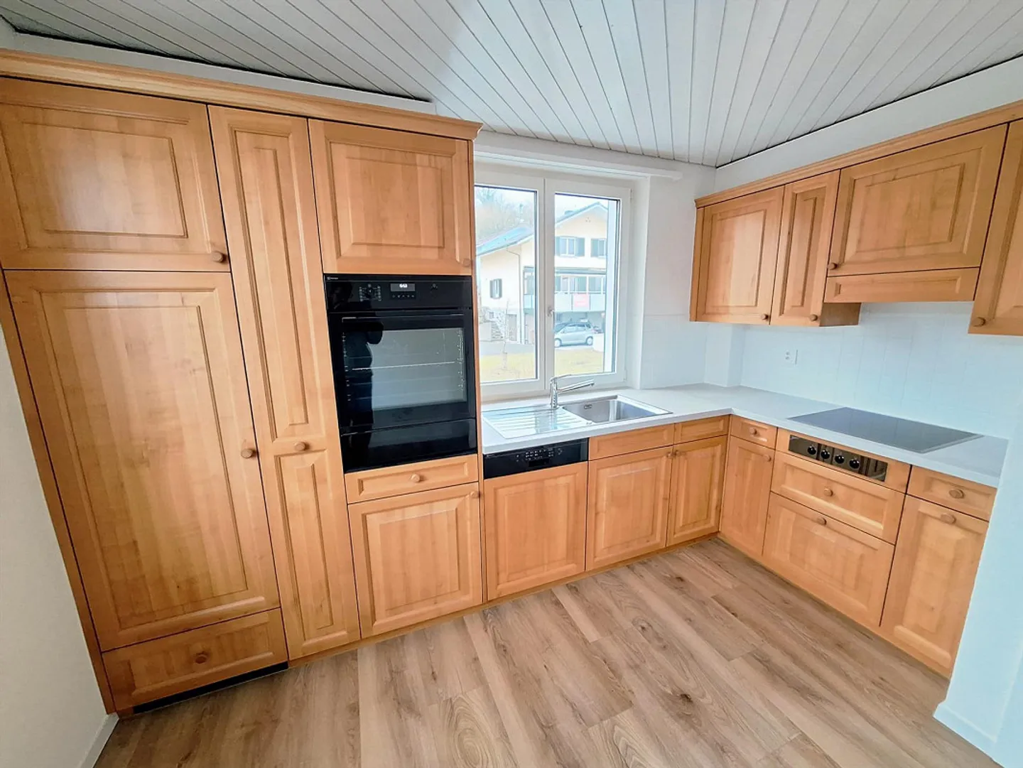 Maison multifamiliale à louer - Opportunité unique ! - Photo 4 sur 10