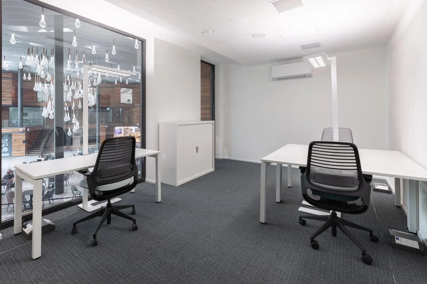 Ufficio privato per 10 persone in Regus Stücki Village - Foto 4 di 10