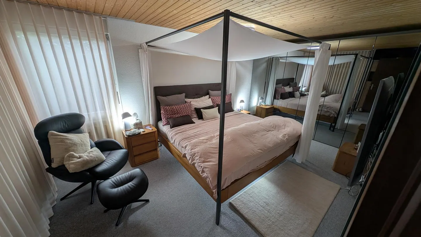 Appartamento attico 4.5 locali a Wichtrach – 167 m² su due piani, 3 - Foto 5 di 10